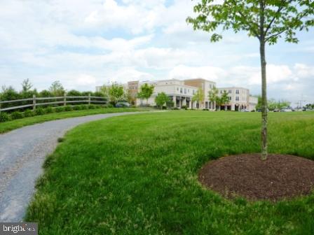 SOUTH MEADOW - Residential