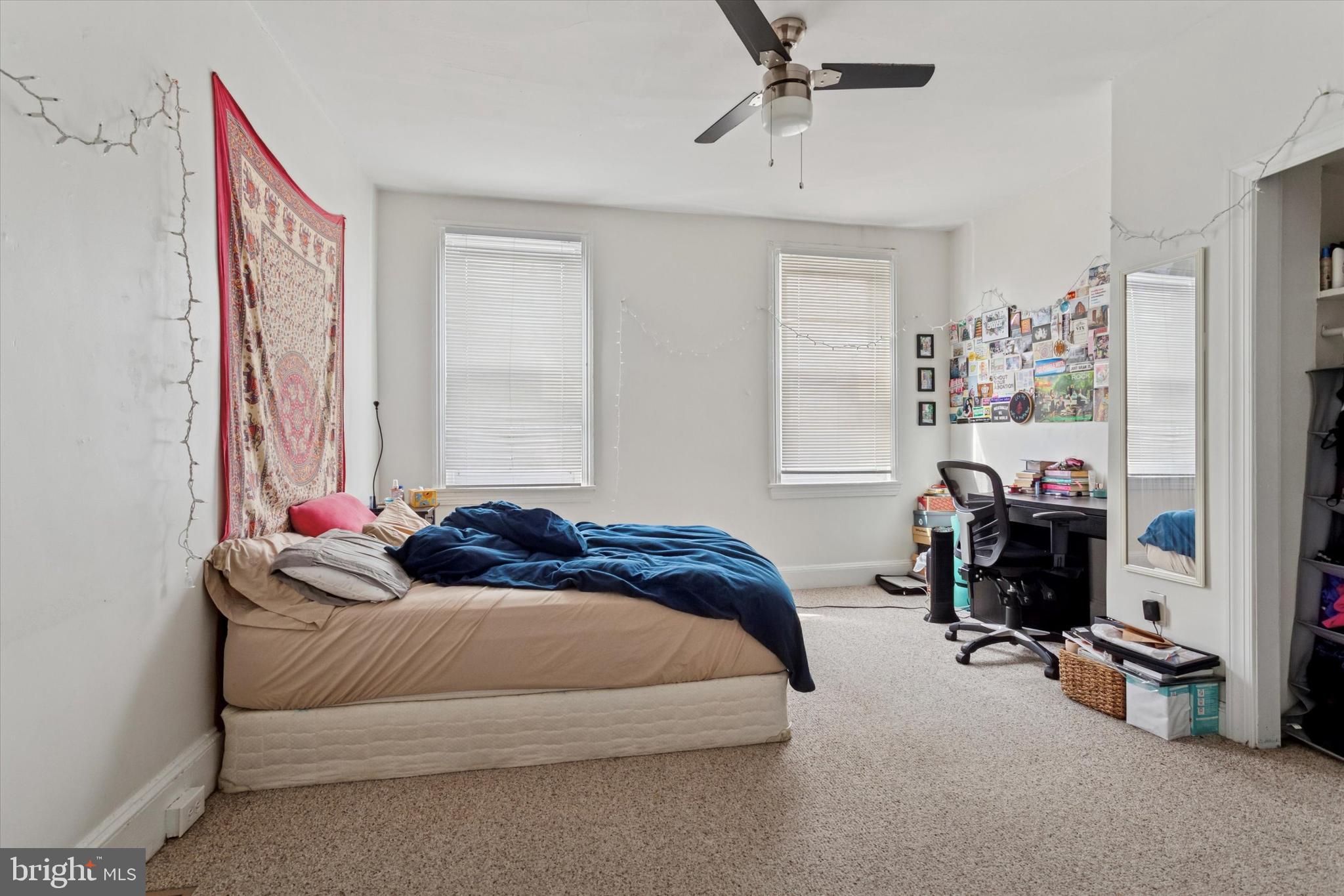 POINT BREEZE - Residential