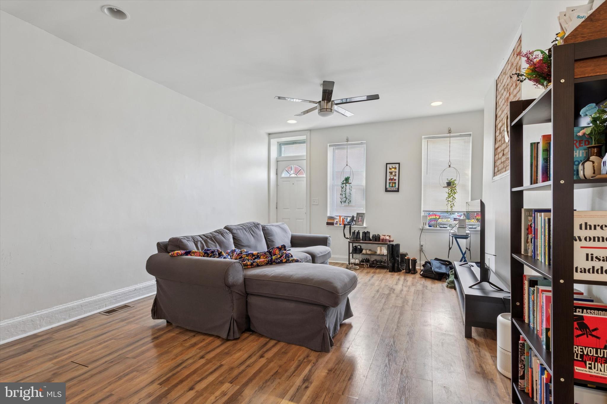 POINT BREEZE - Residential