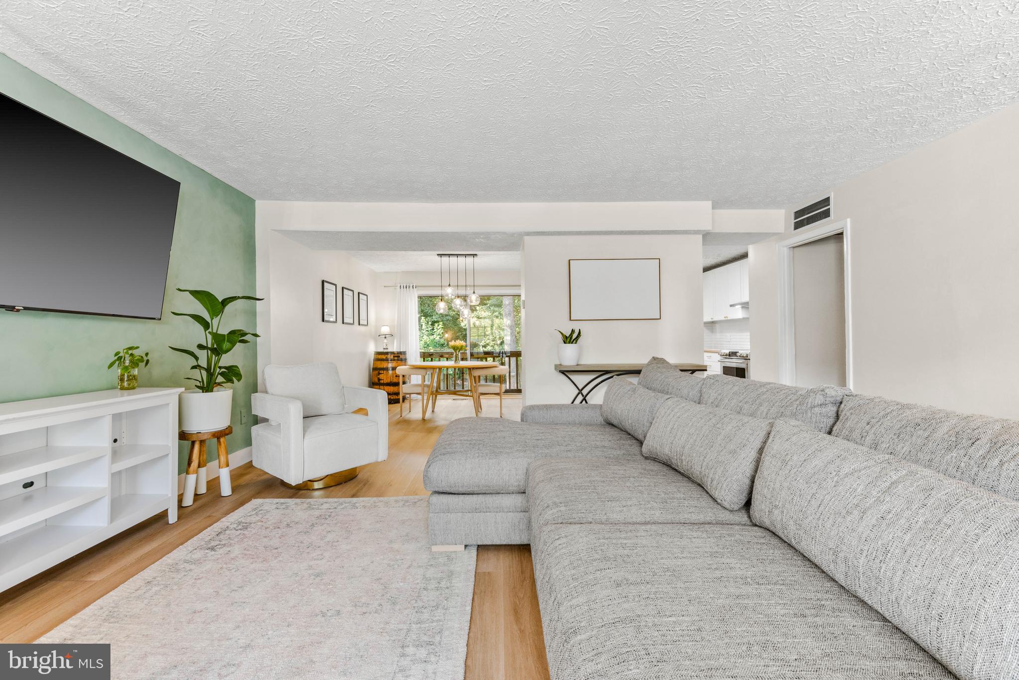 CHESTERFIELD - Residential