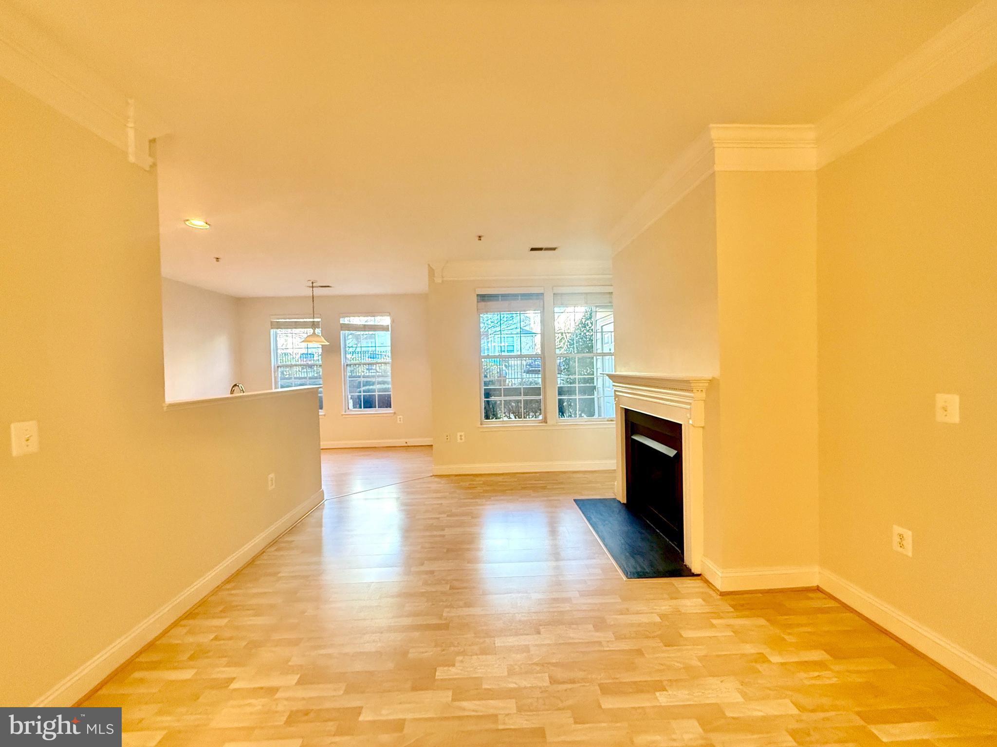 FALLSGROVE - Residential Lease