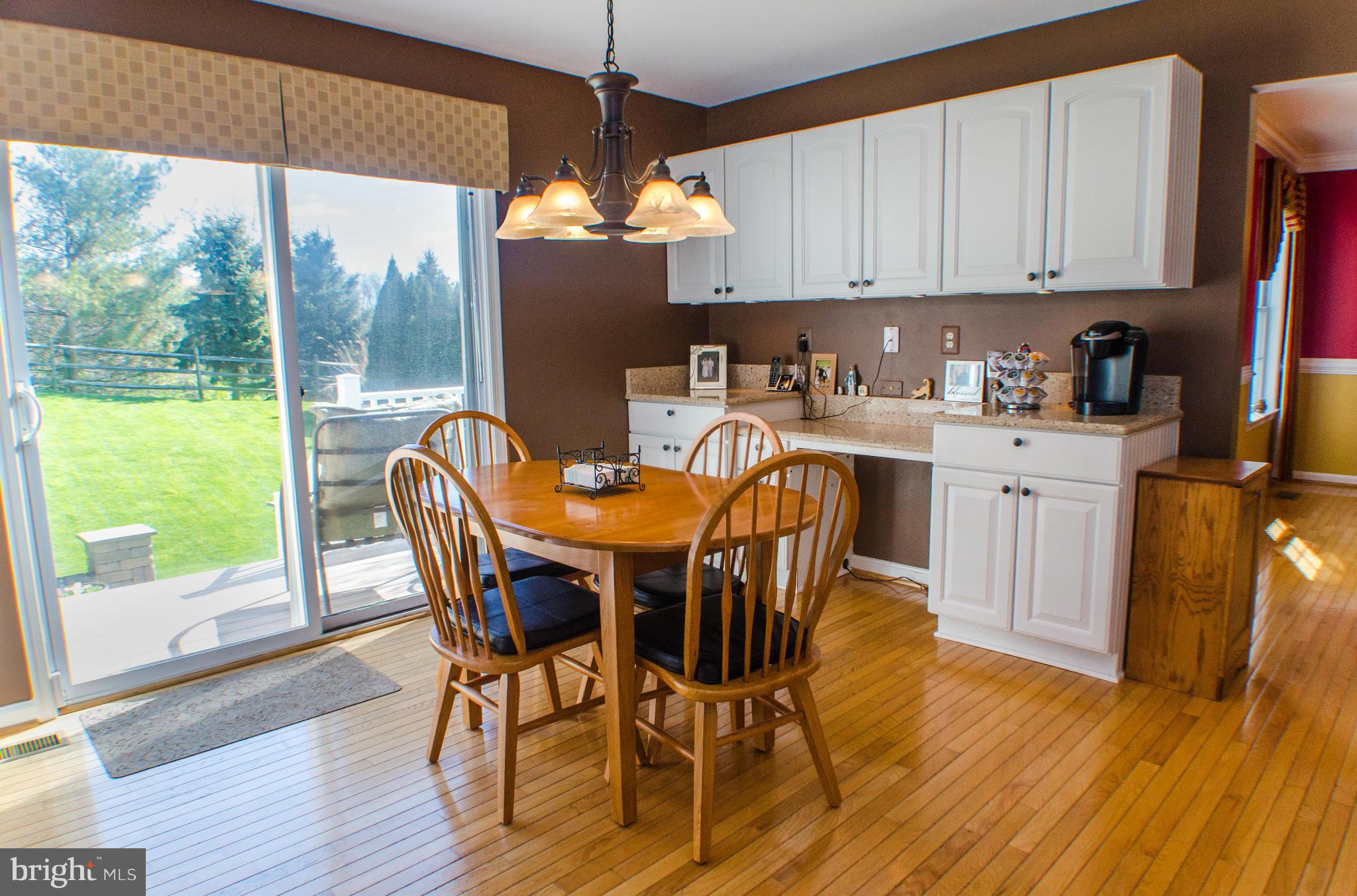 WEST VALLEY OAKS - Residential