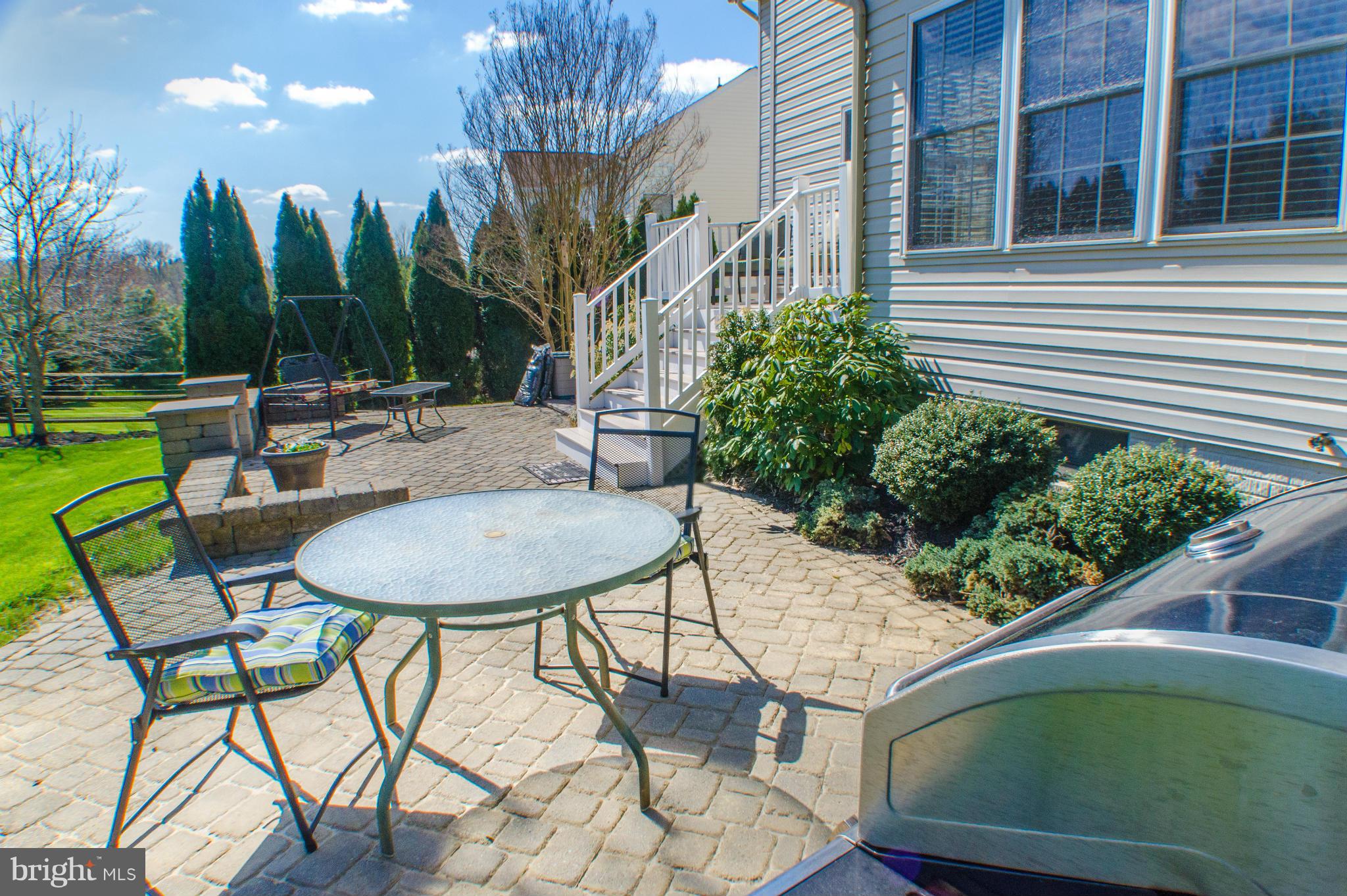 WEST VALLEY OAKS - Residential