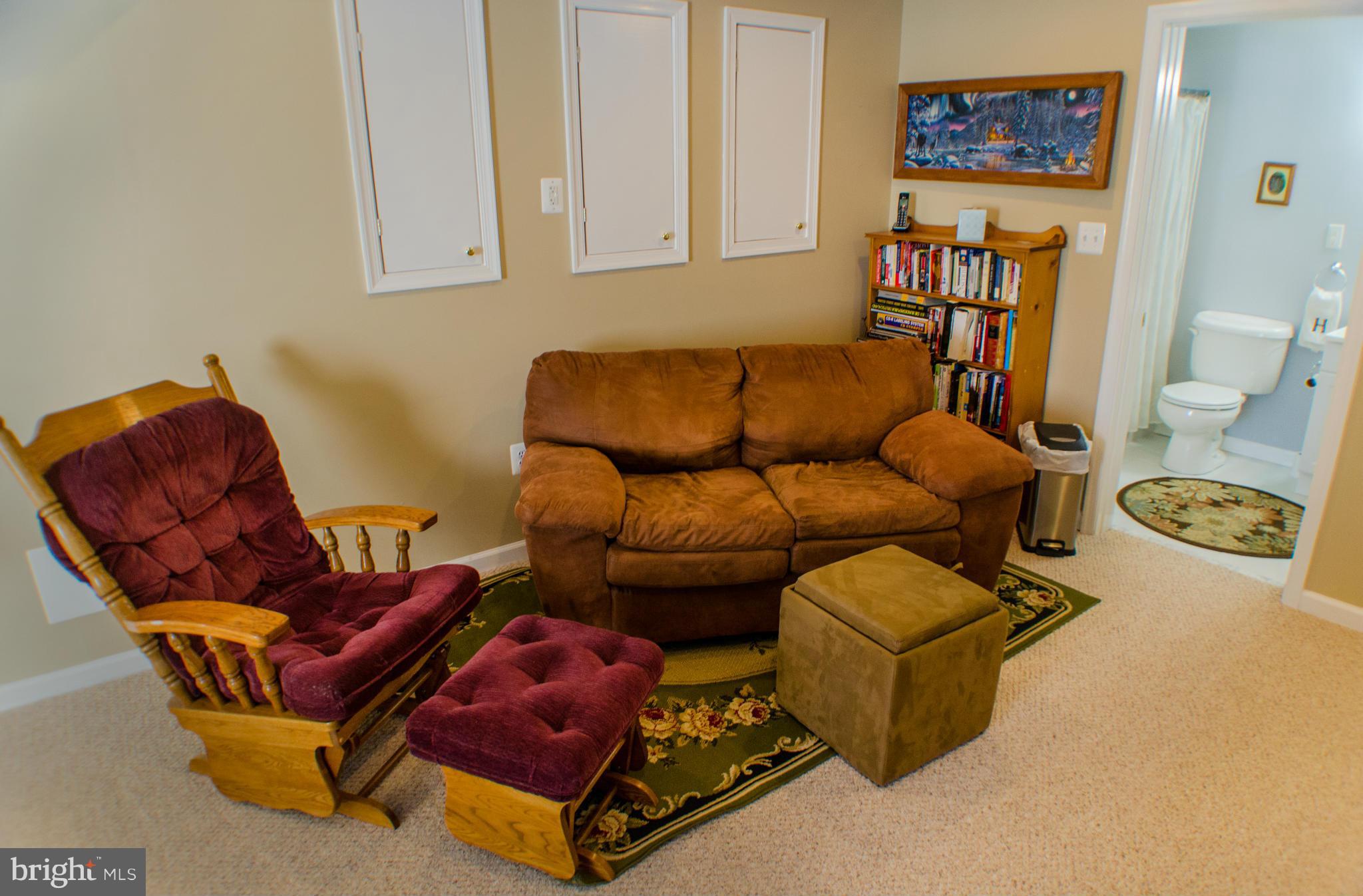 WEST VALLEY OAKS - Residential