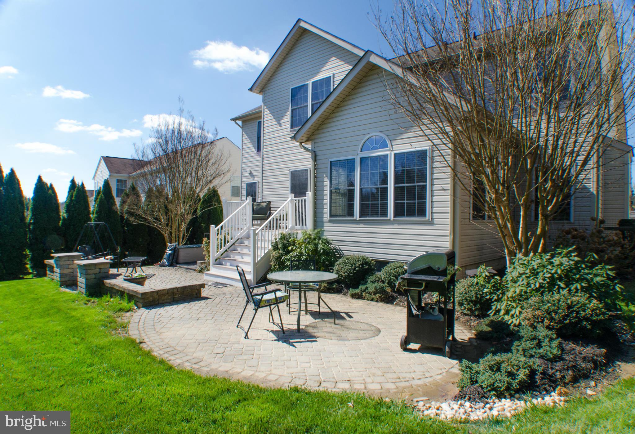 WEST VALLEY OAKS - Residential