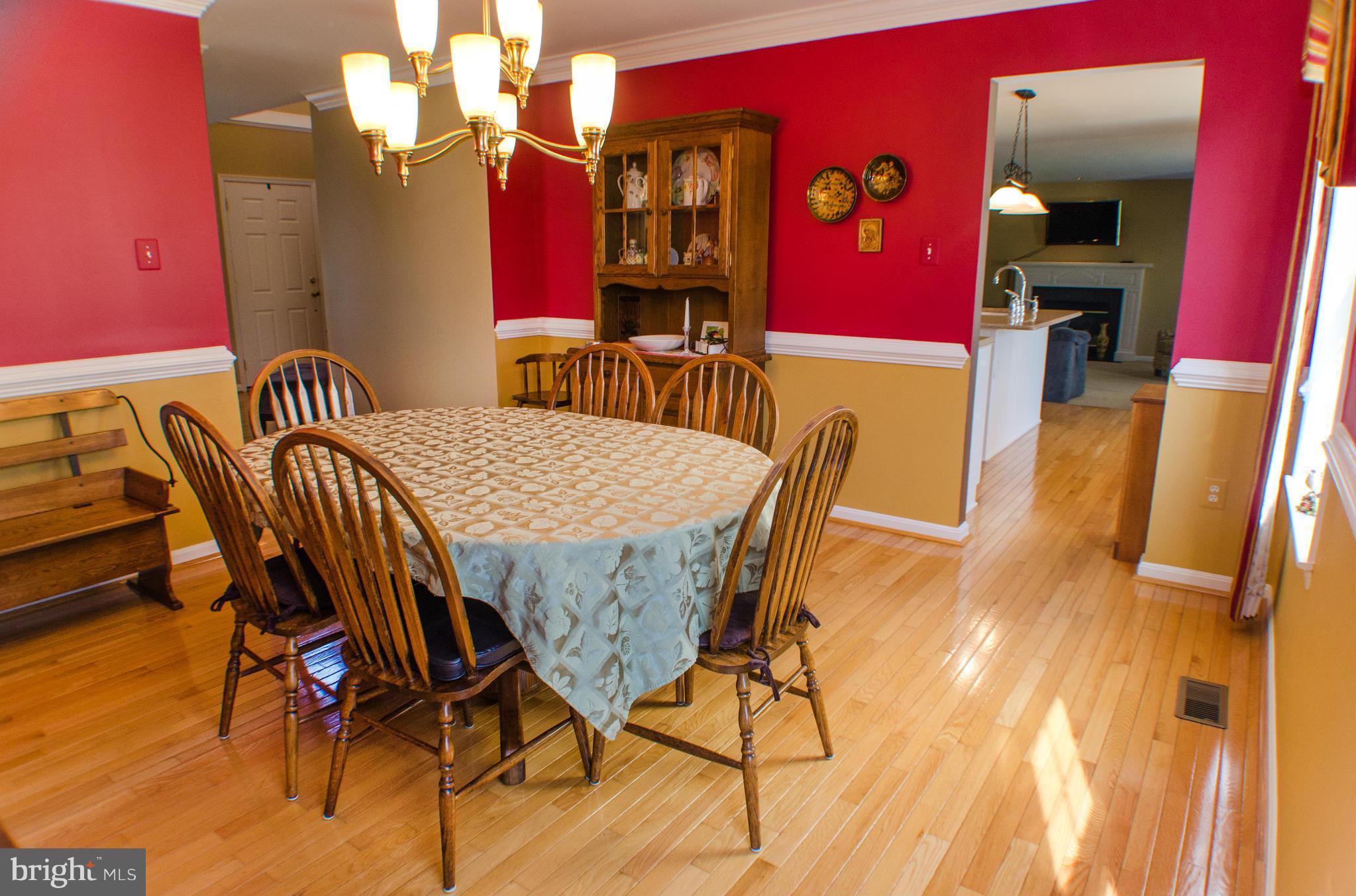 WEST VALLEY OAKS - Residential