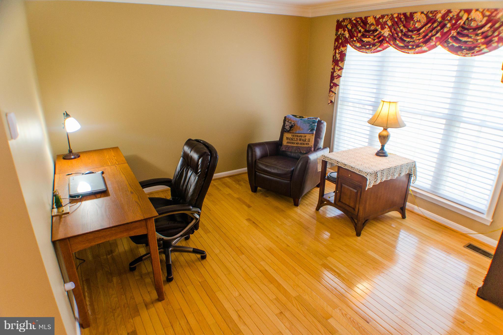 WEST VALLEY OAKS - Residential