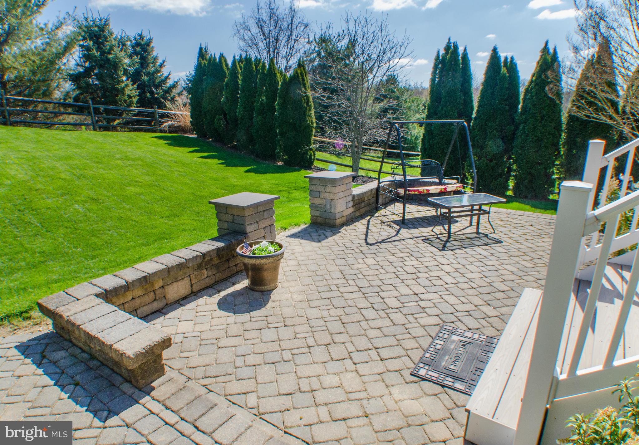 WEST VALLEY OAKS - Residential