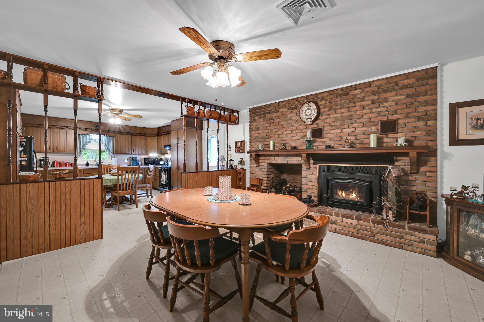 404 HILL CIRCLE