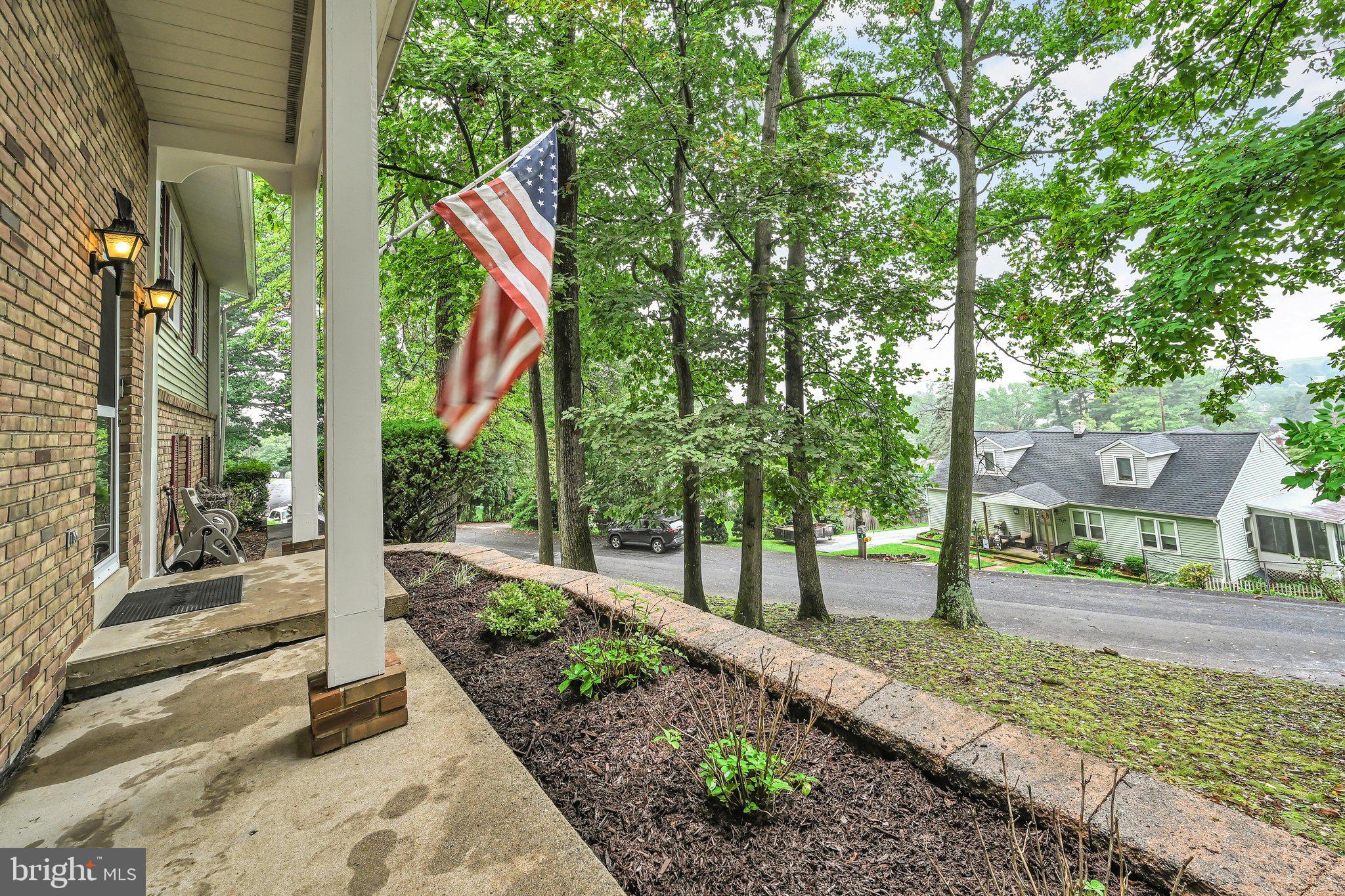 404 HILL CIRCLE