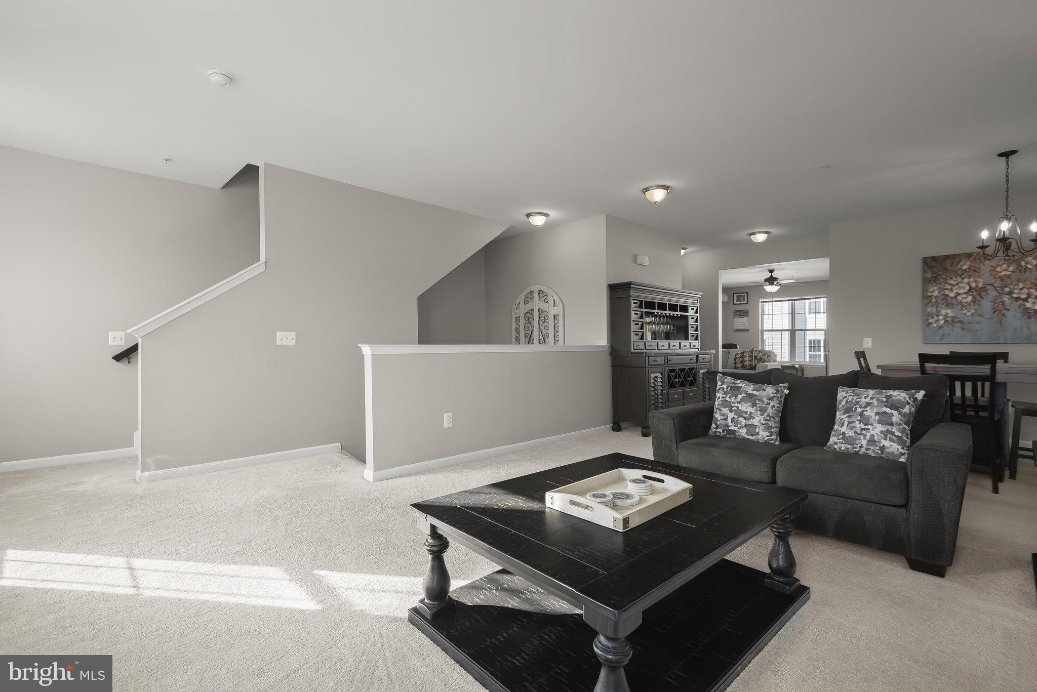 9508 LEE COURT