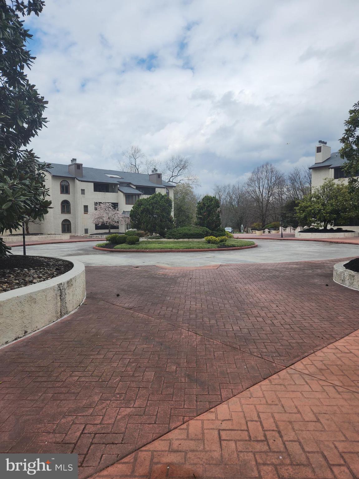 CENTURA - Residential