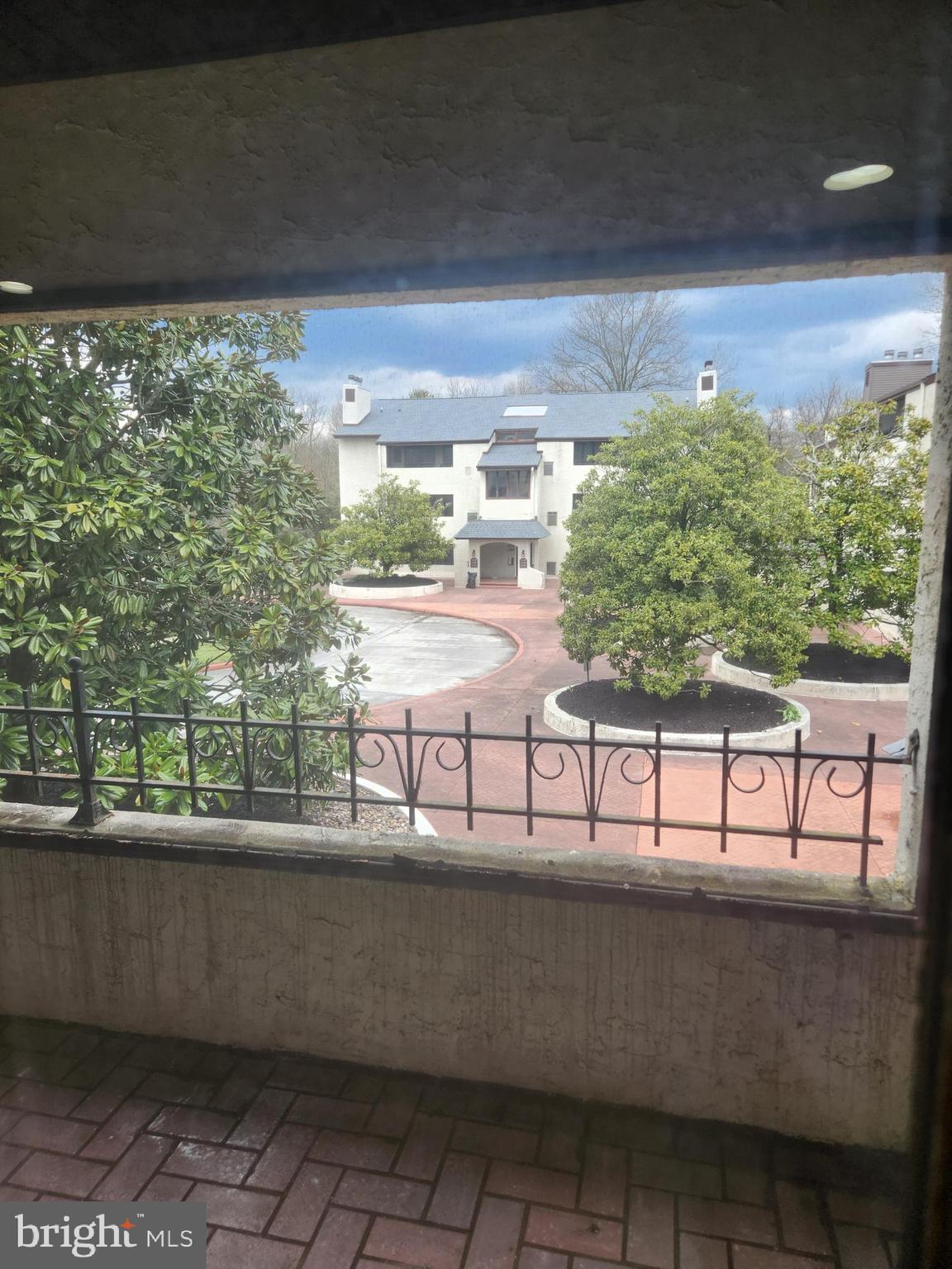 CENTURA - Residential