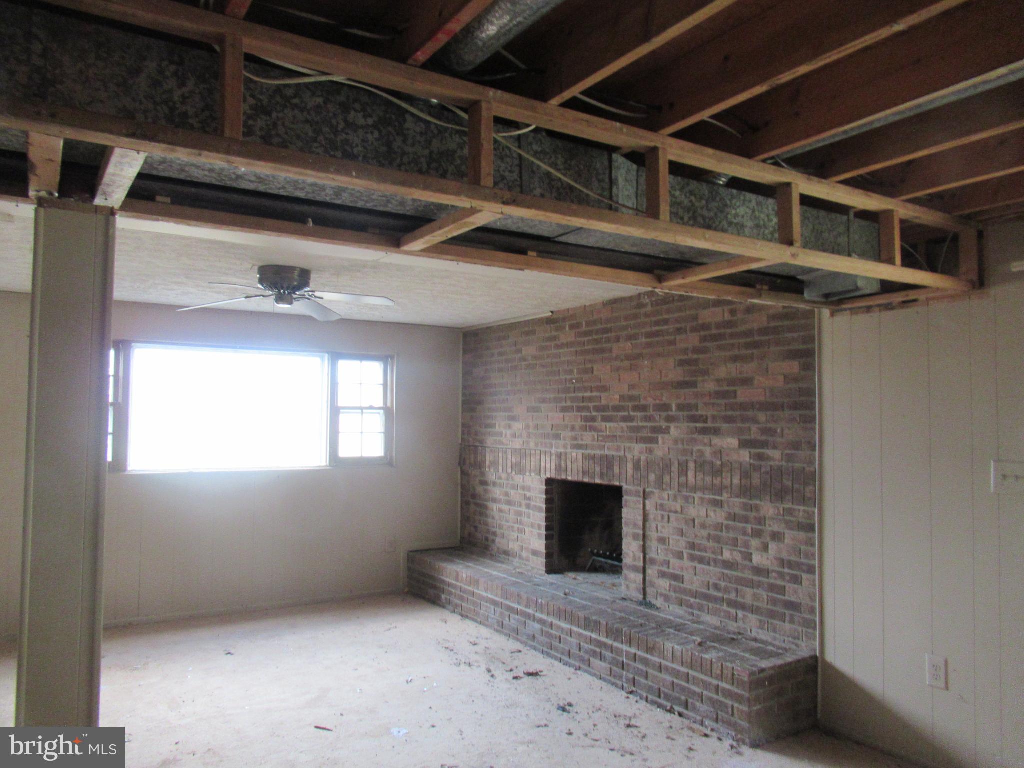 MARY-CATHERINE ESTATES - Residential