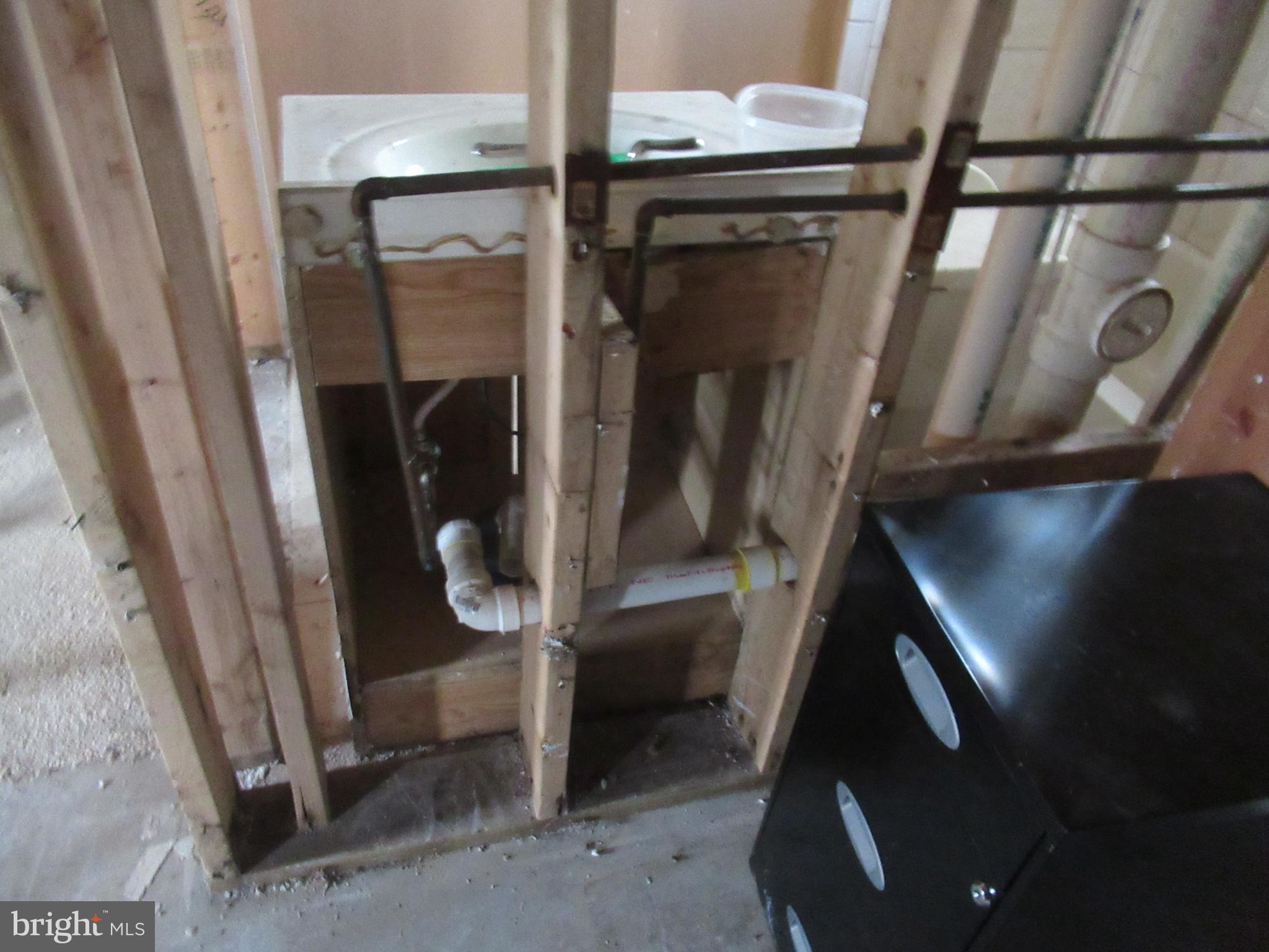 MARY-CATHERINE ESTATES - Residential