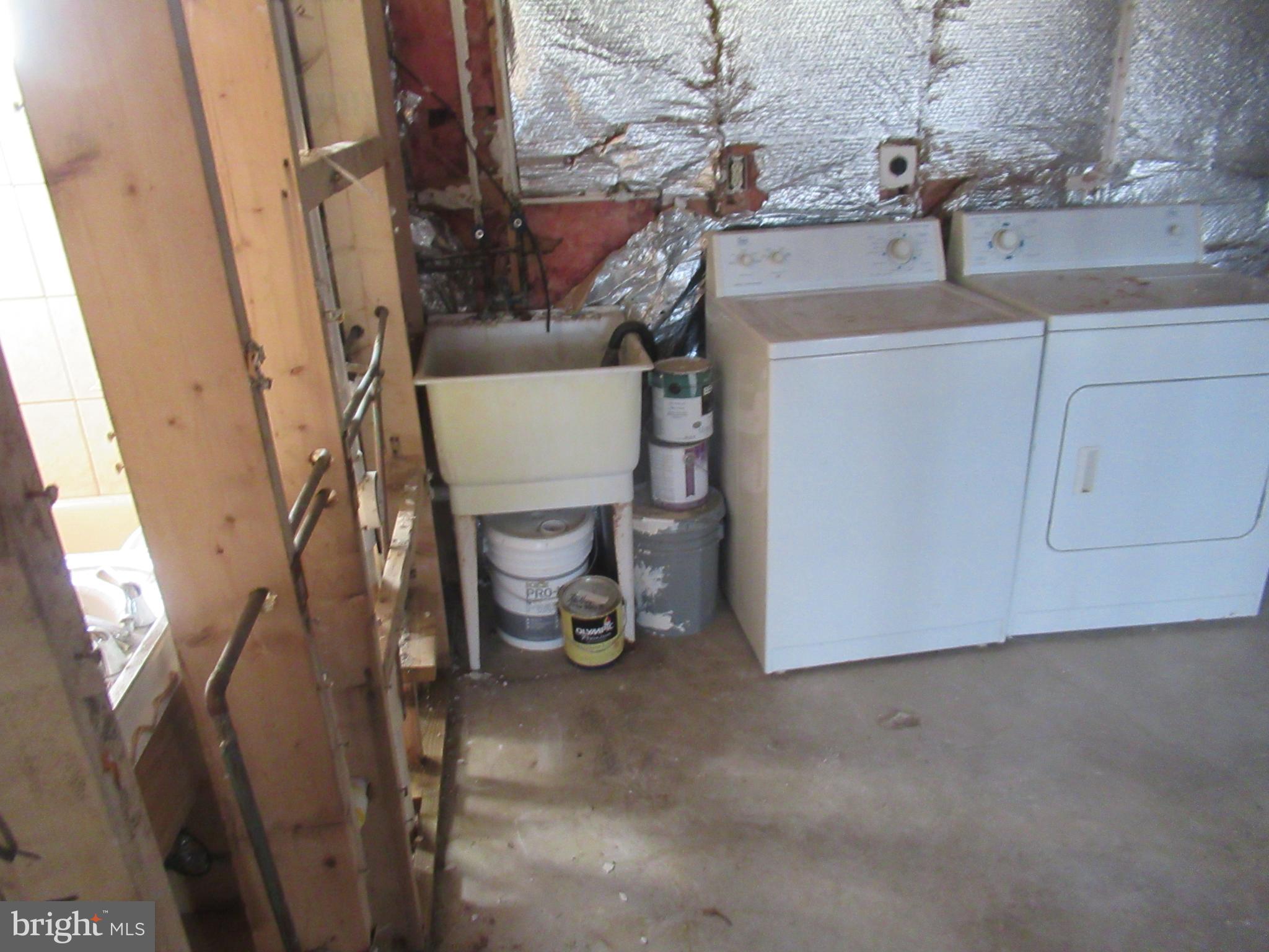 MARY-CATHERINE ESTATES - Residential