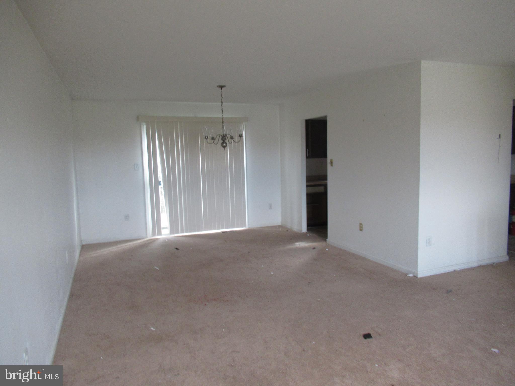 MARY-CATHERINE ESTATES - Residential