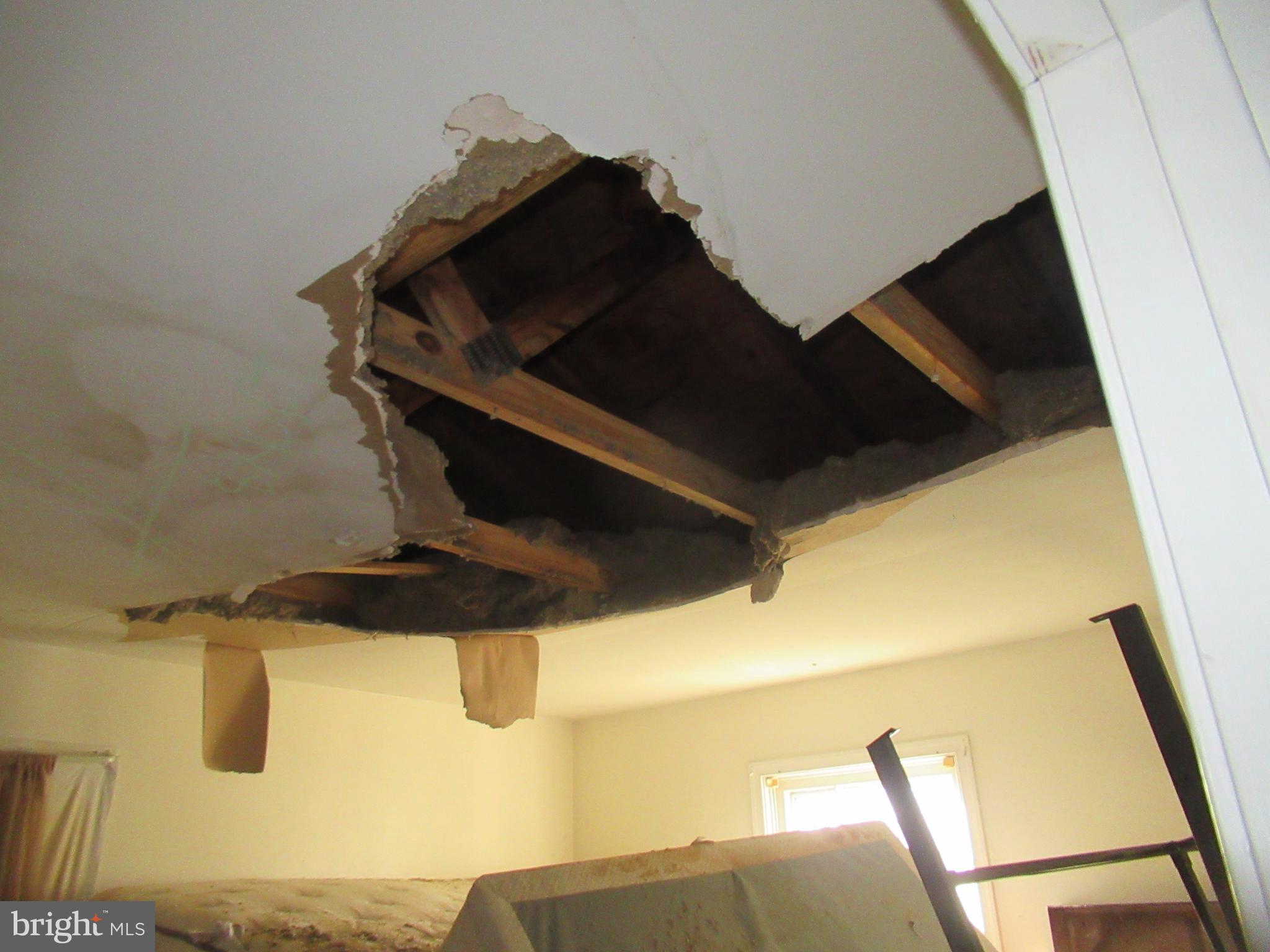 MARY-CATHERINE ESTATES - Residential