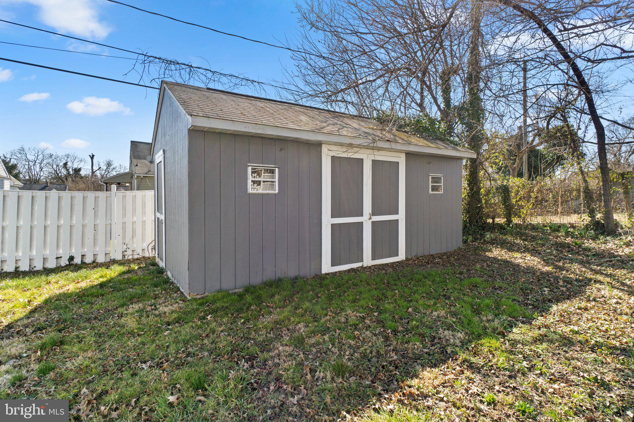 HAMILTON HILLS - Residential