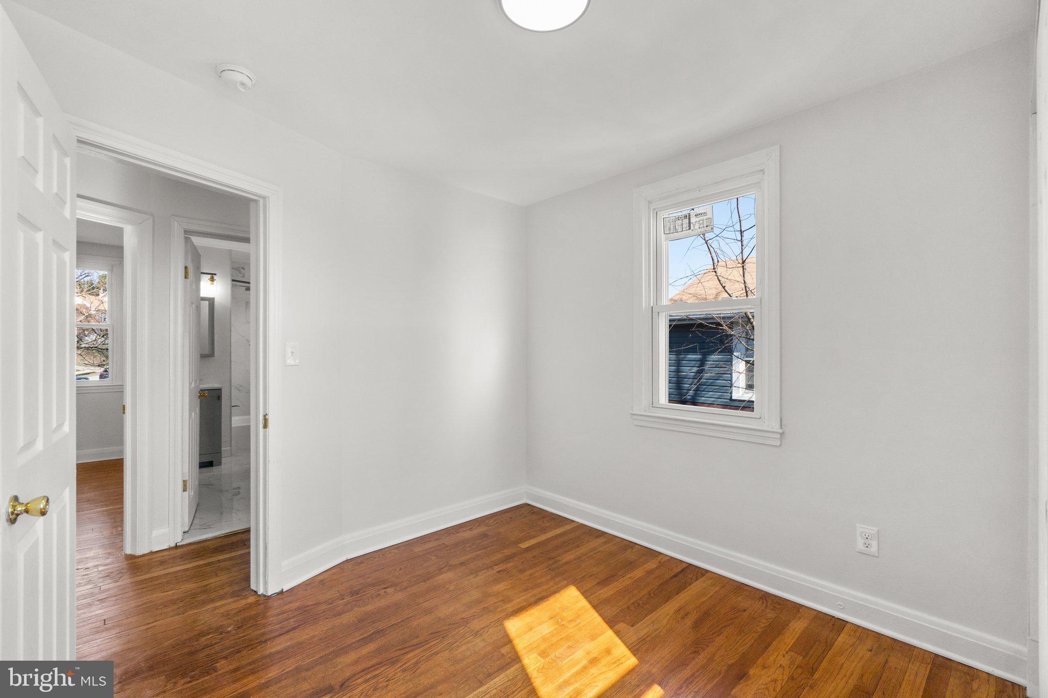 HAMILTON HILLS - Residential