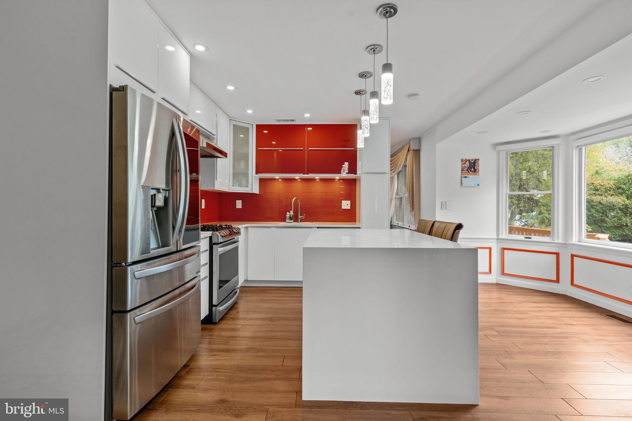 LONGFIELD WOODS - Residential