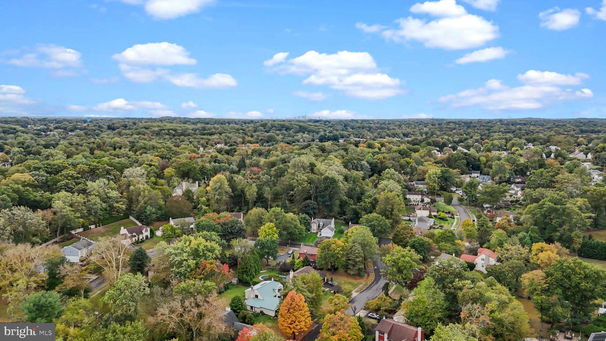 LONGFIELD WOODS - Residential