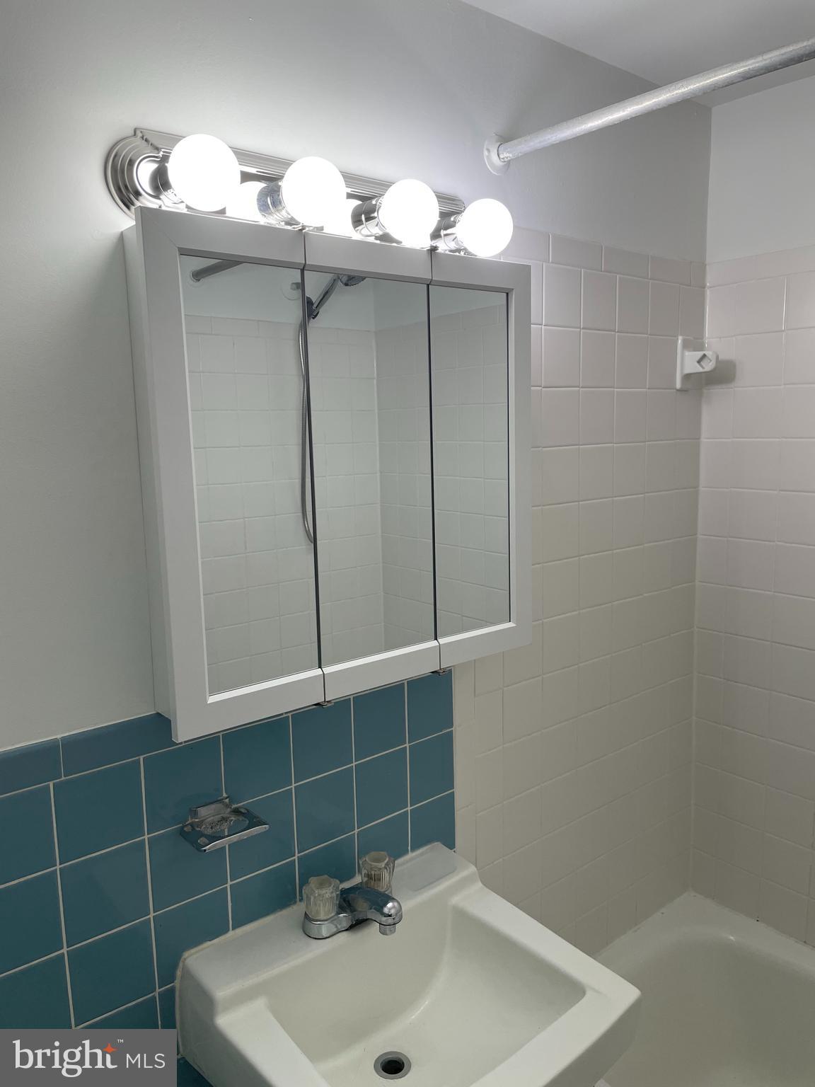 CAVALIER ARMS - Residential