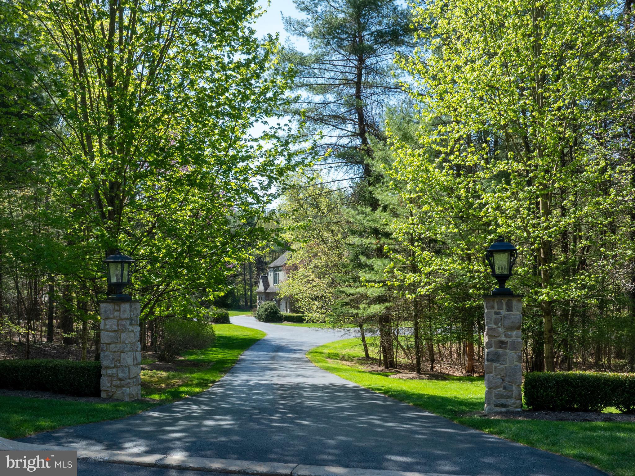 CEDAR CLIFF - Residential