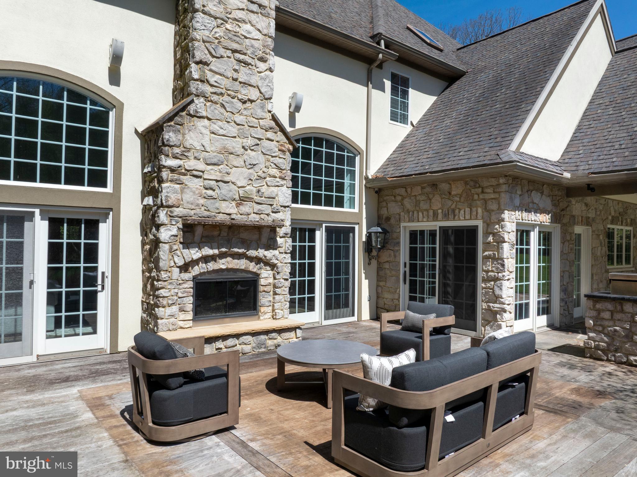 CEDAR CLIFF - Residential