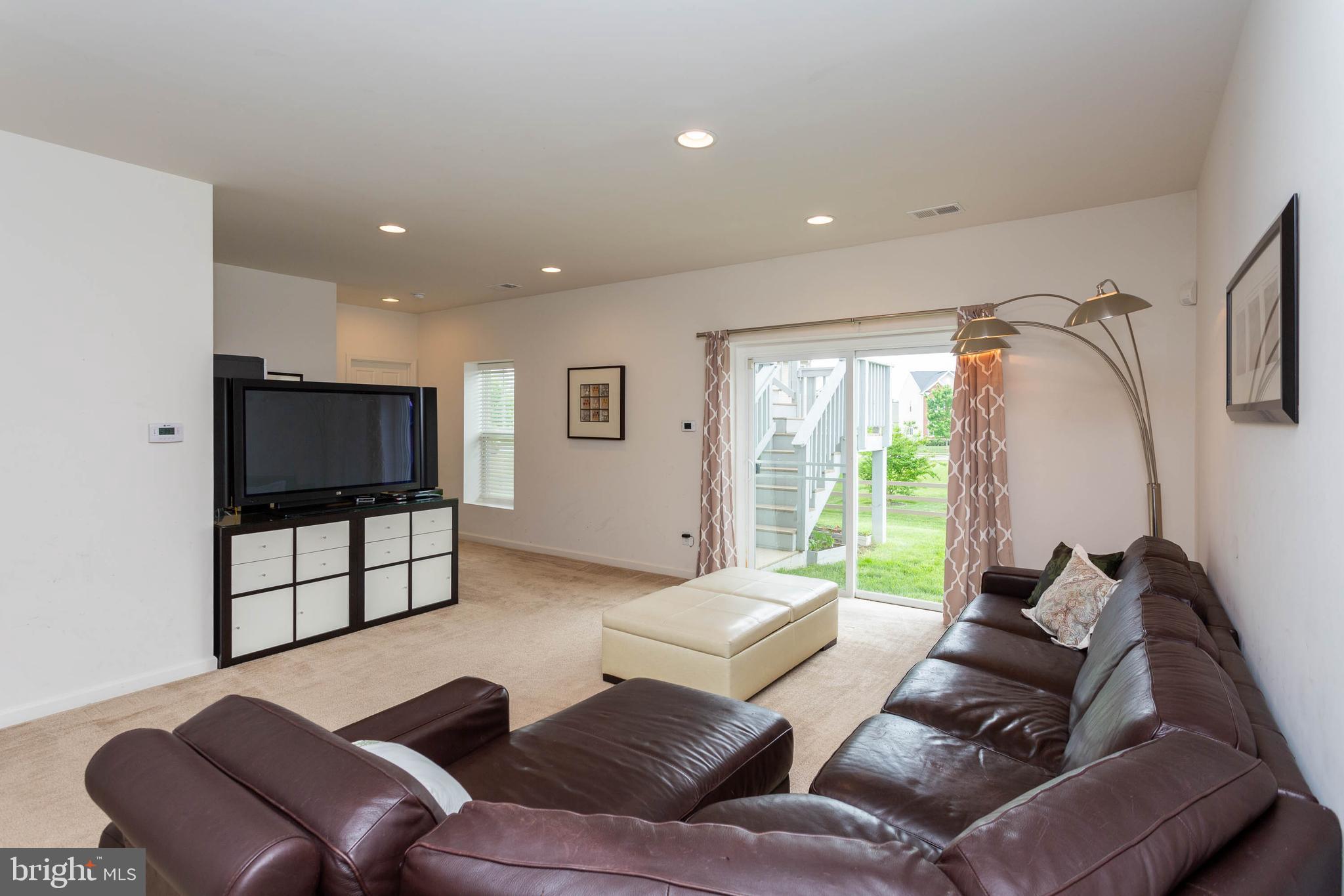 HOPE HILL CROSSING - Residential