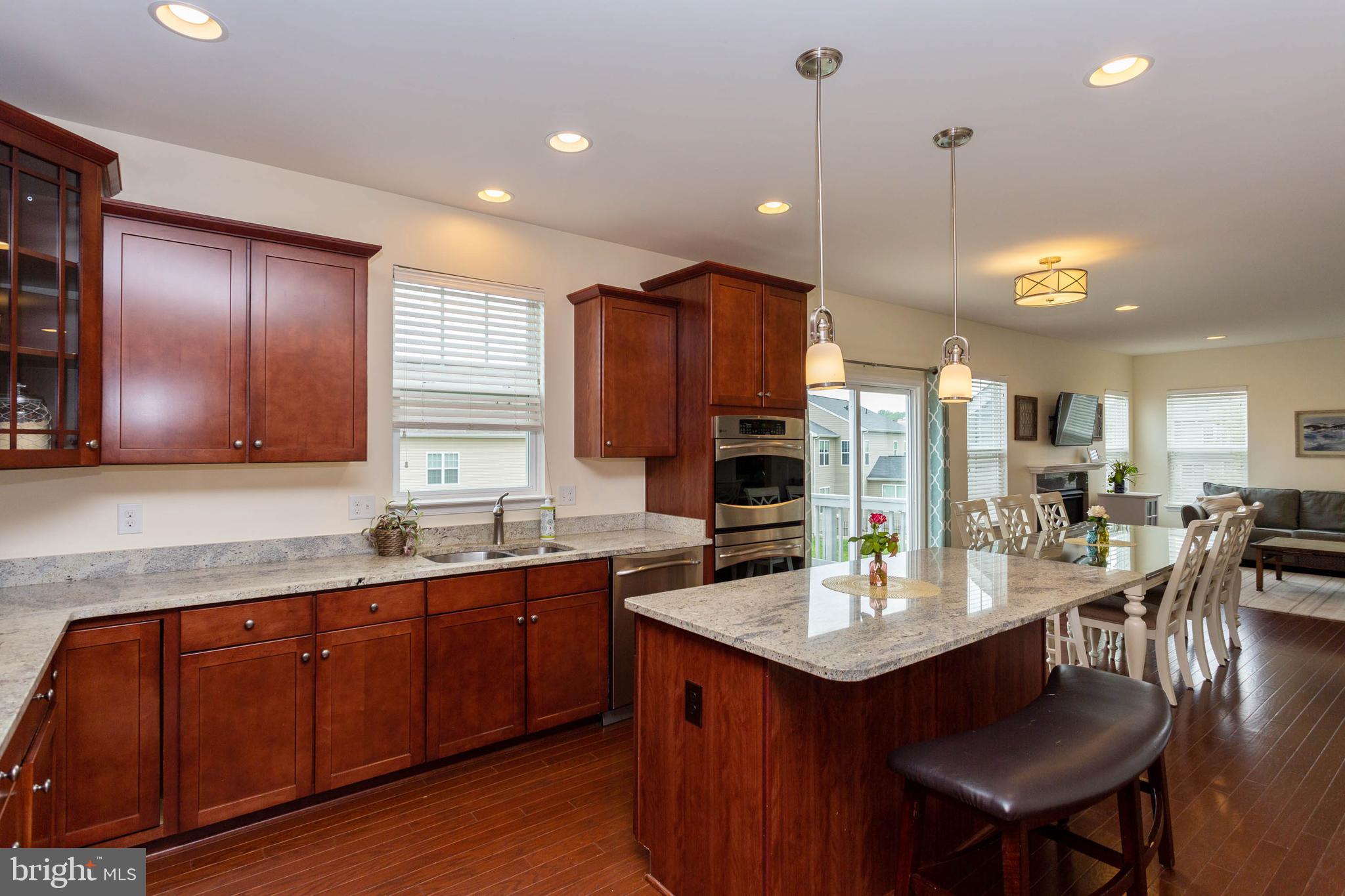 HOPE HILL CROSSING - Residential