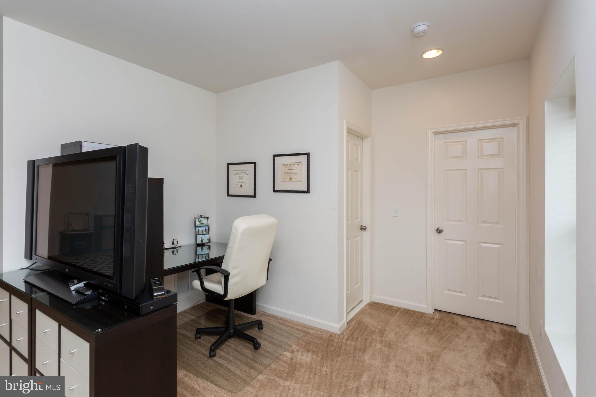 HOPE HILL CROSSING - Residential