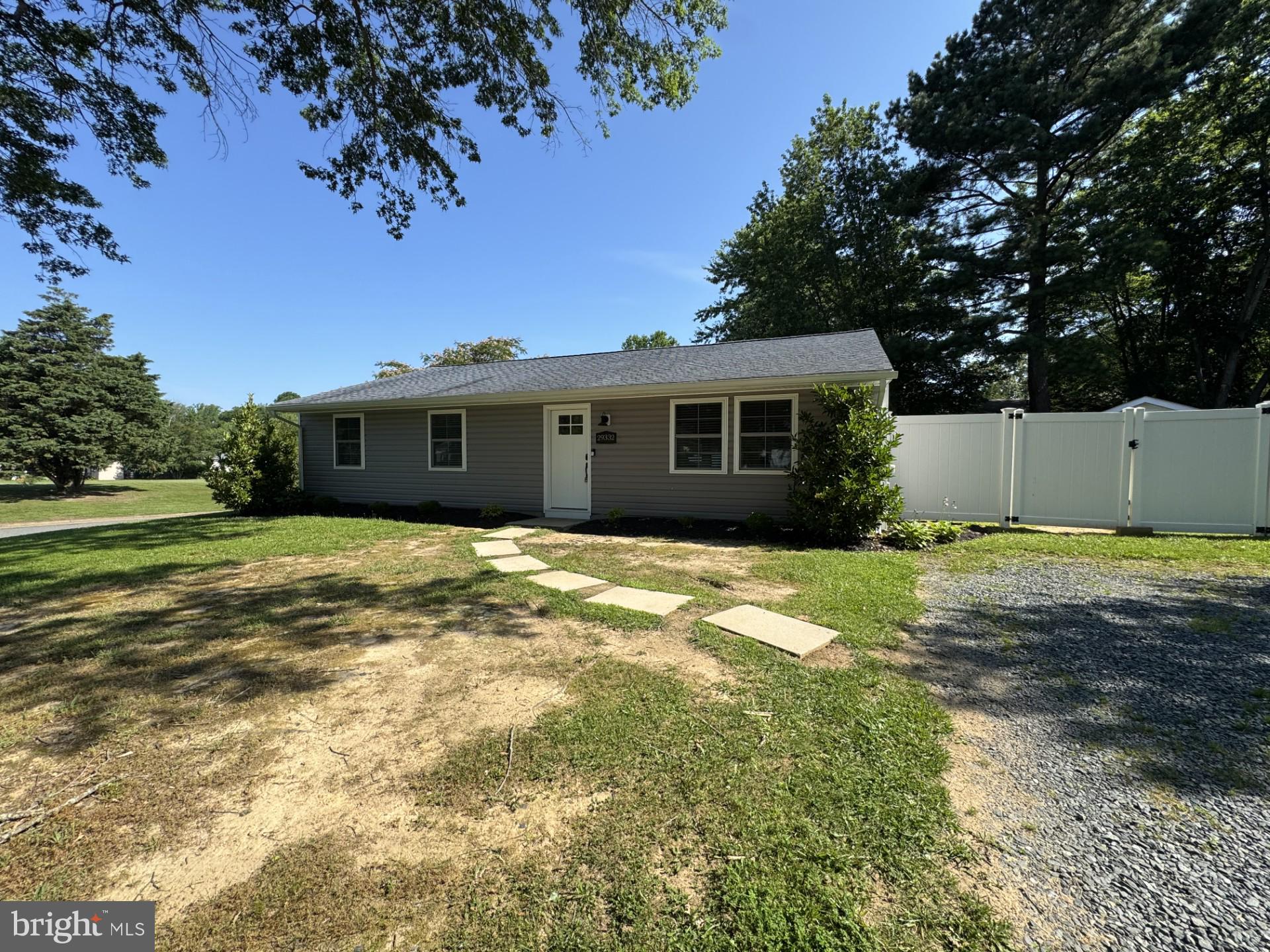 STONEY RIDGE - Residential Lease