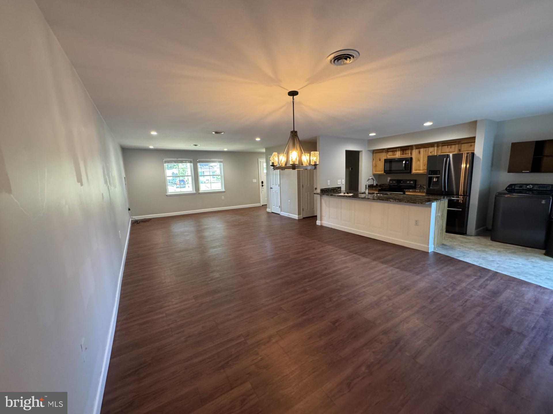 STONEY RIDGE - Residential Lease