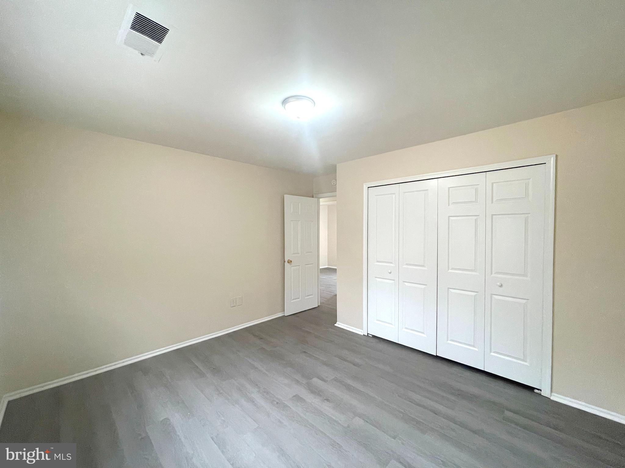 ST CHARLES SUB - WAKEFIELD - Residential Lease