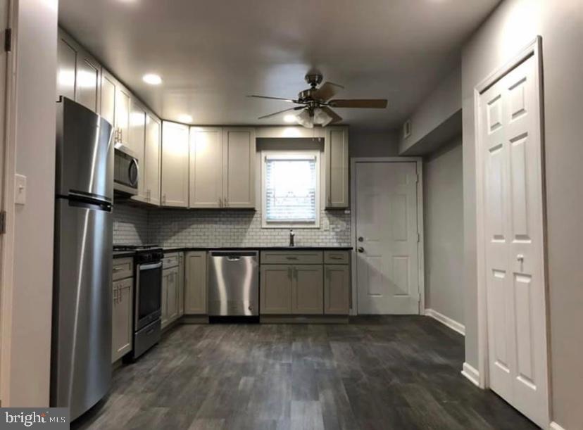 WHITMAN - Residential Lease