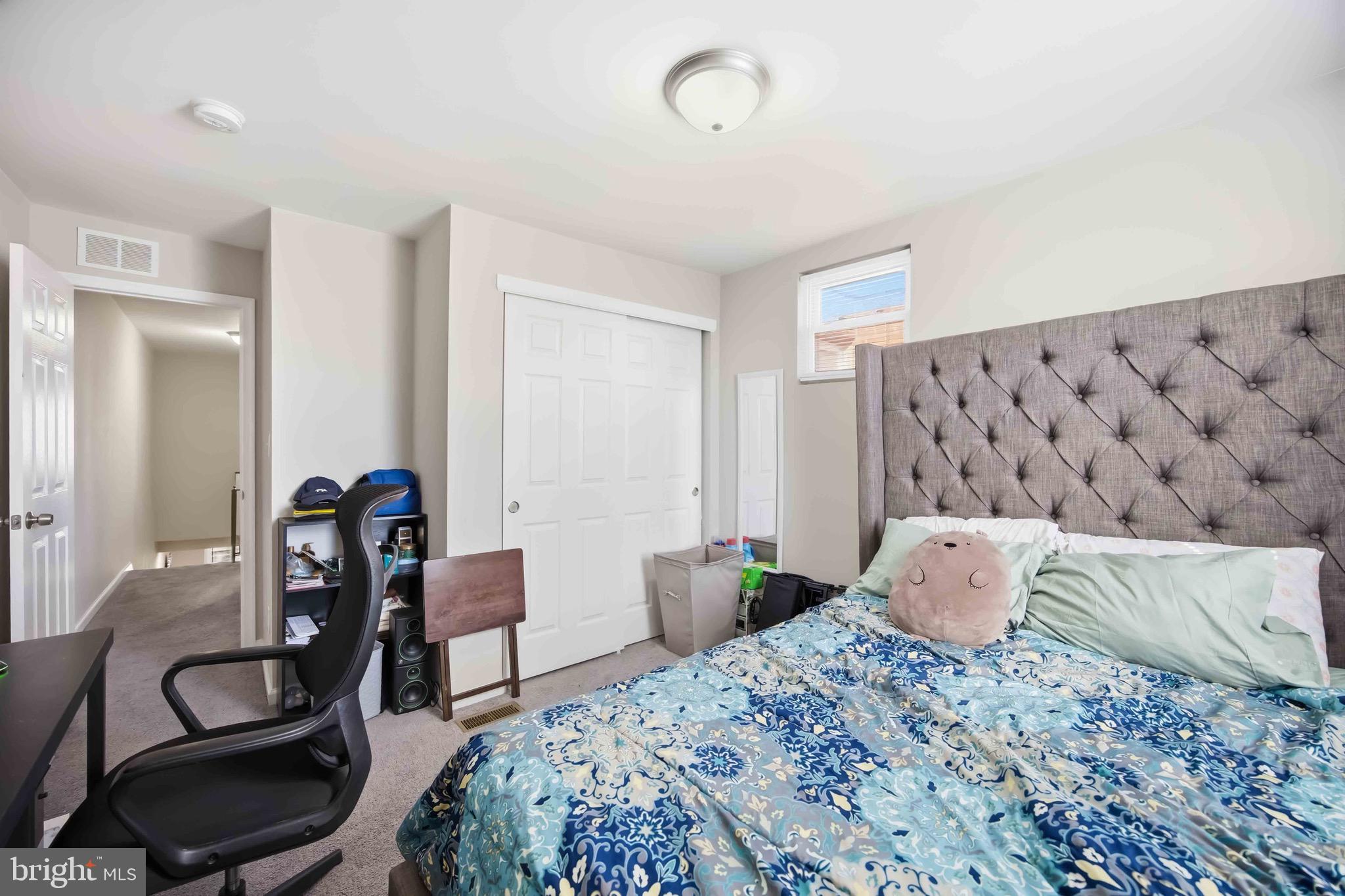 WEST OAK LANE - Residential