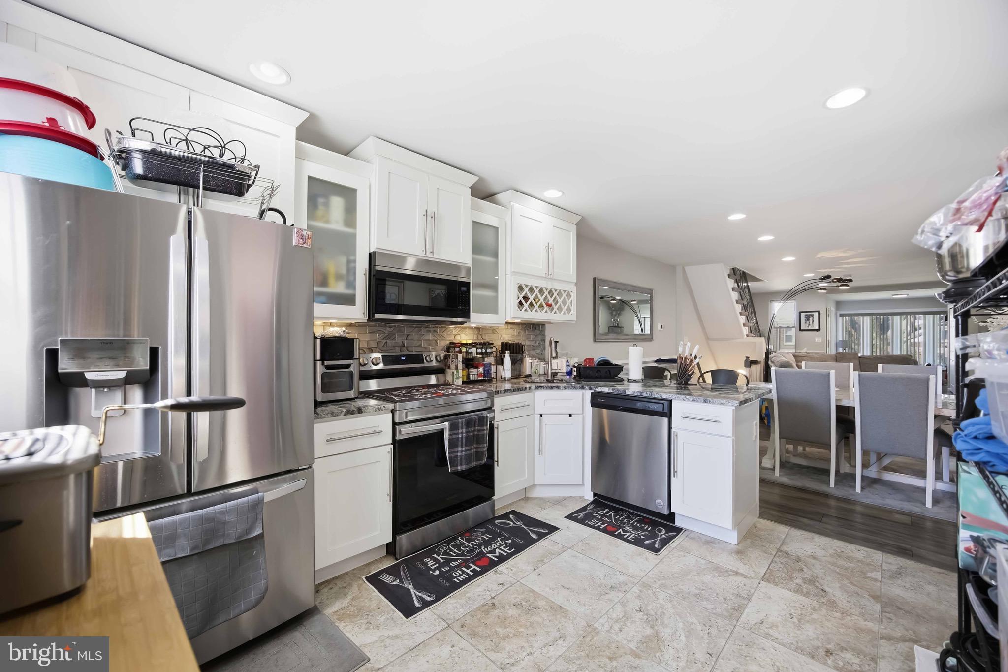 WEST OAK LANE - Residential