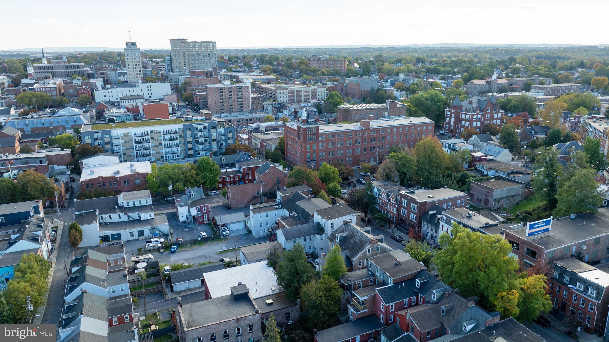 CHESTNUT HILL - Residential