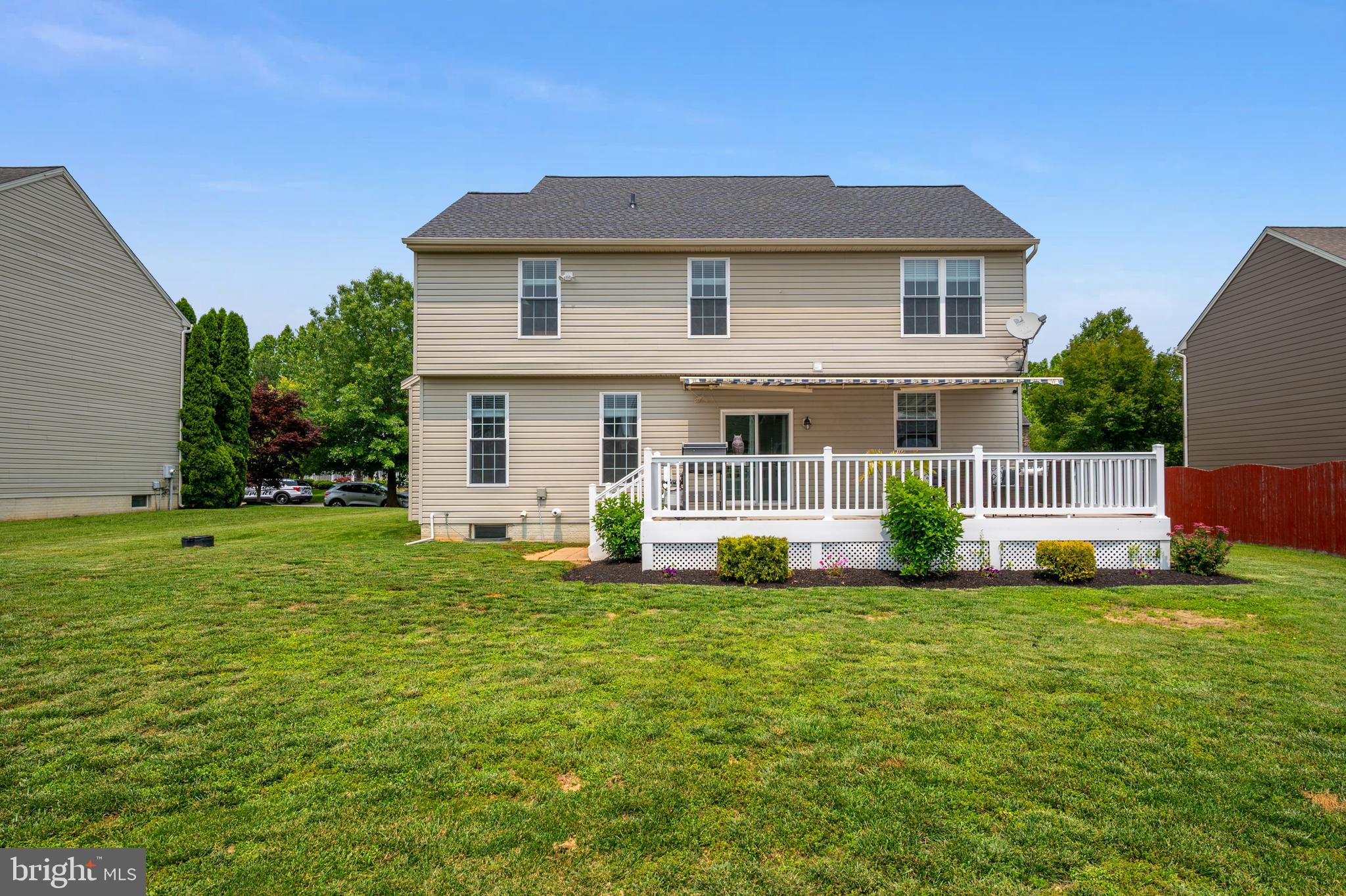 NORTH BROOK - Residential