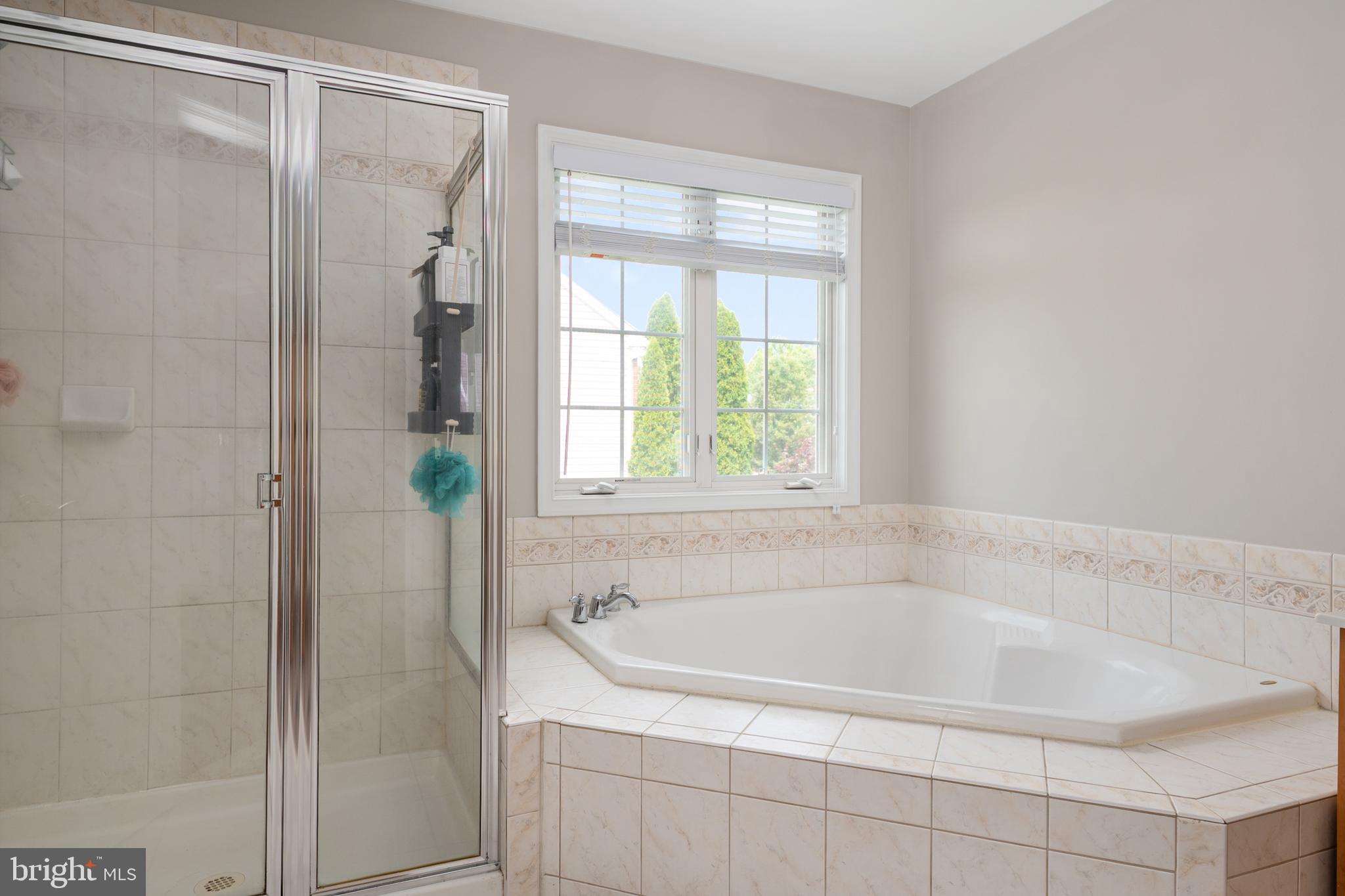 NORTH BROOK - Residential