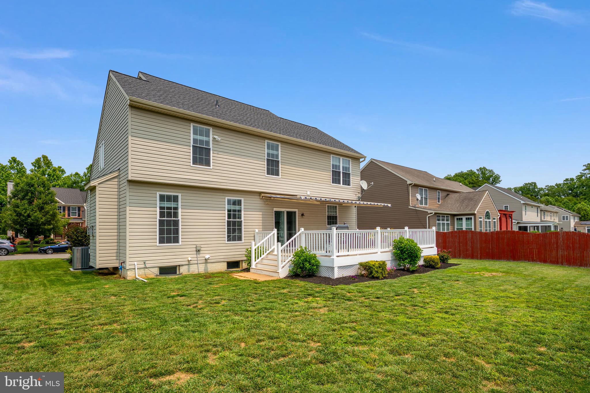 NORTH BROOK - Residential