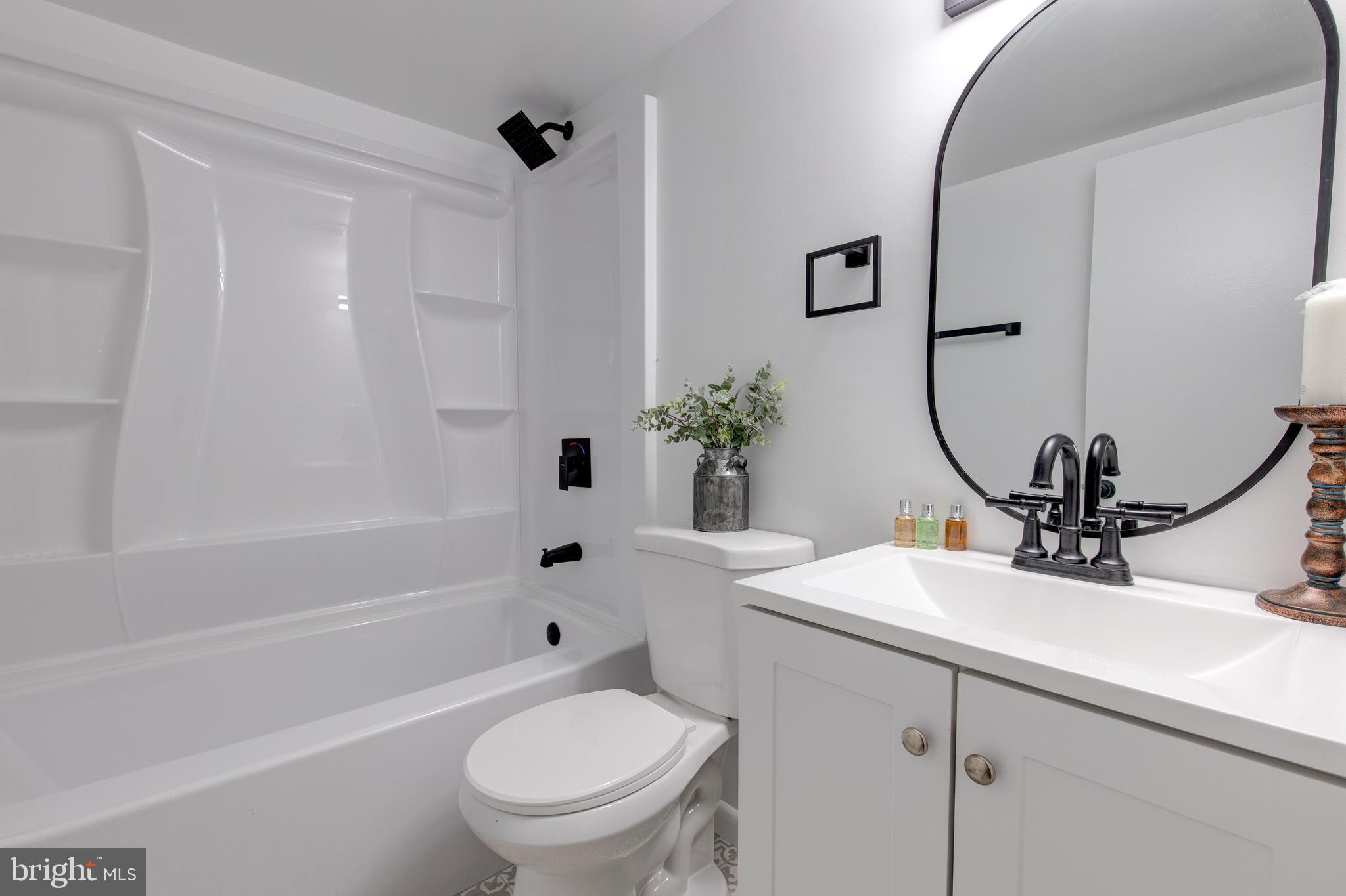 DALE CITY - Residential