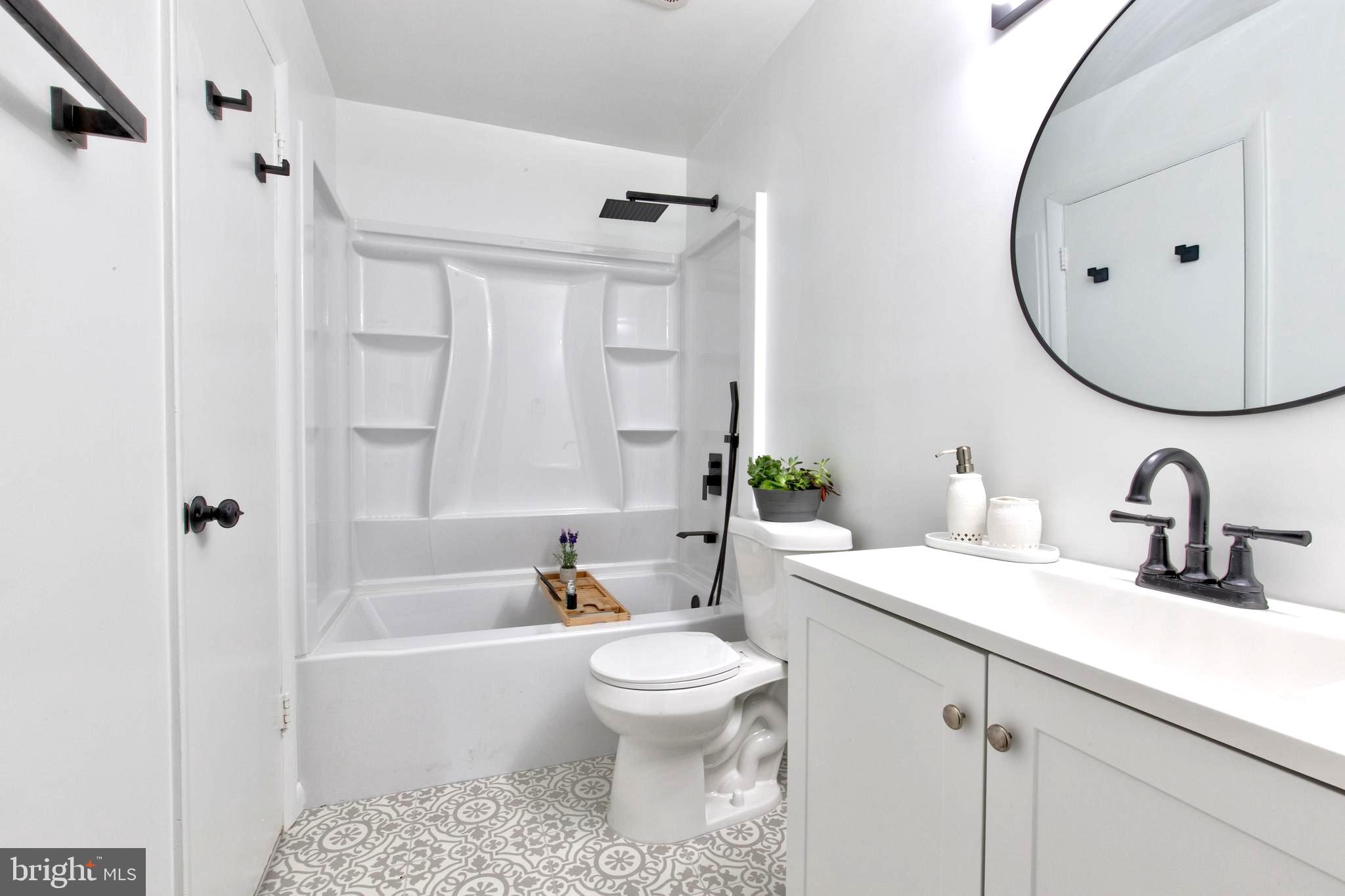 DALE CITY - Residential