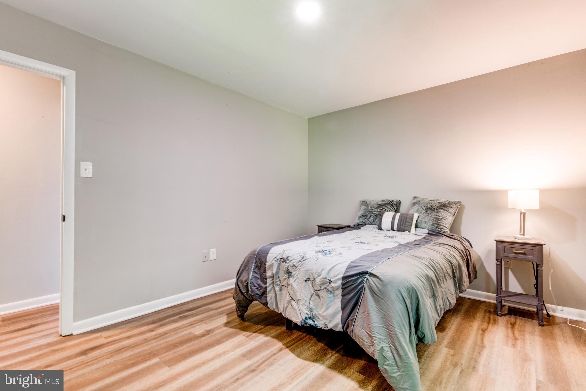 DALE CITY - Residential