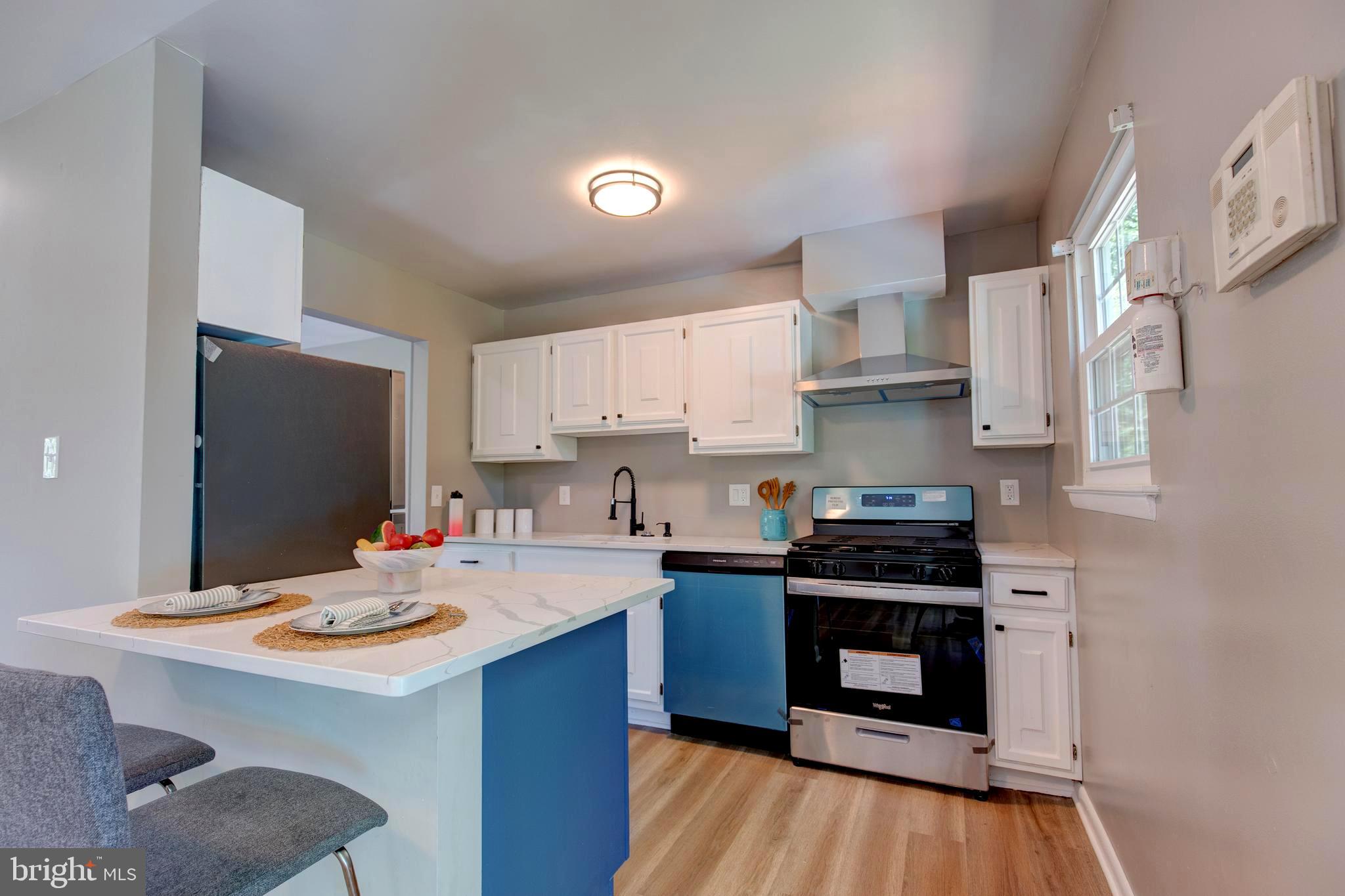 DALE CITY - Residential