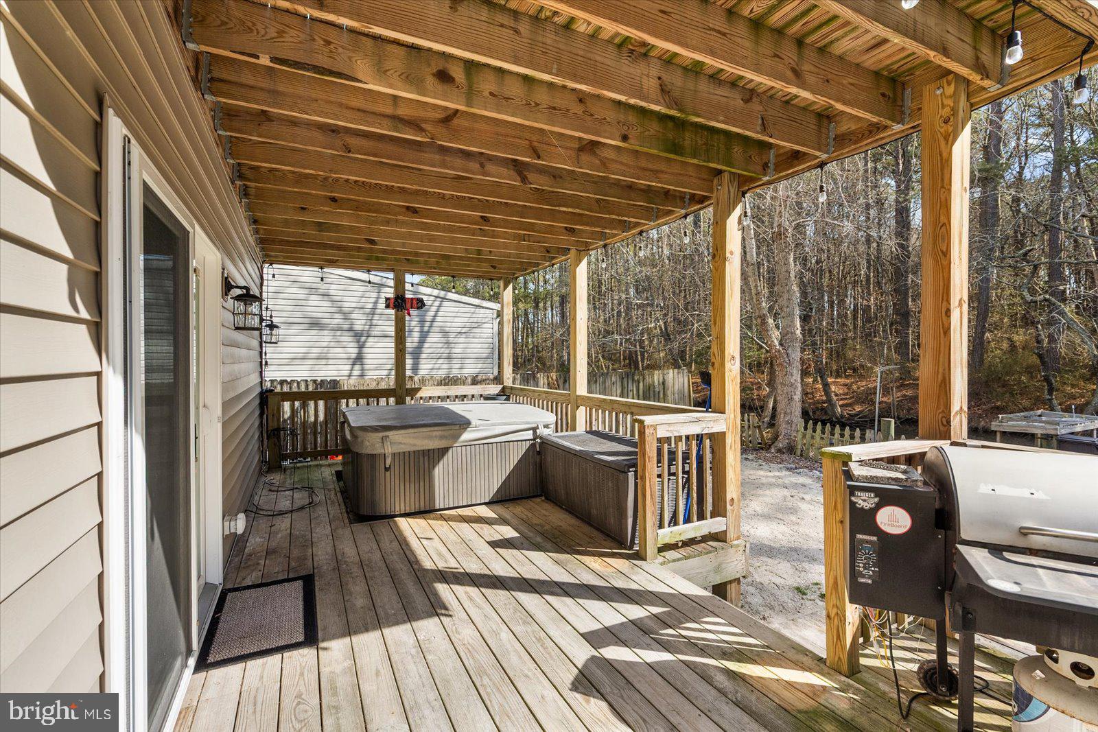 CAPE ISLE OF WIGHT - Residential