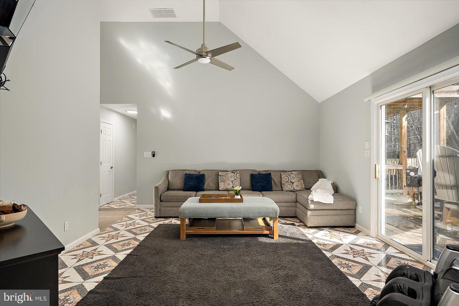 CAPE ISLE OF WIGHT - Residential