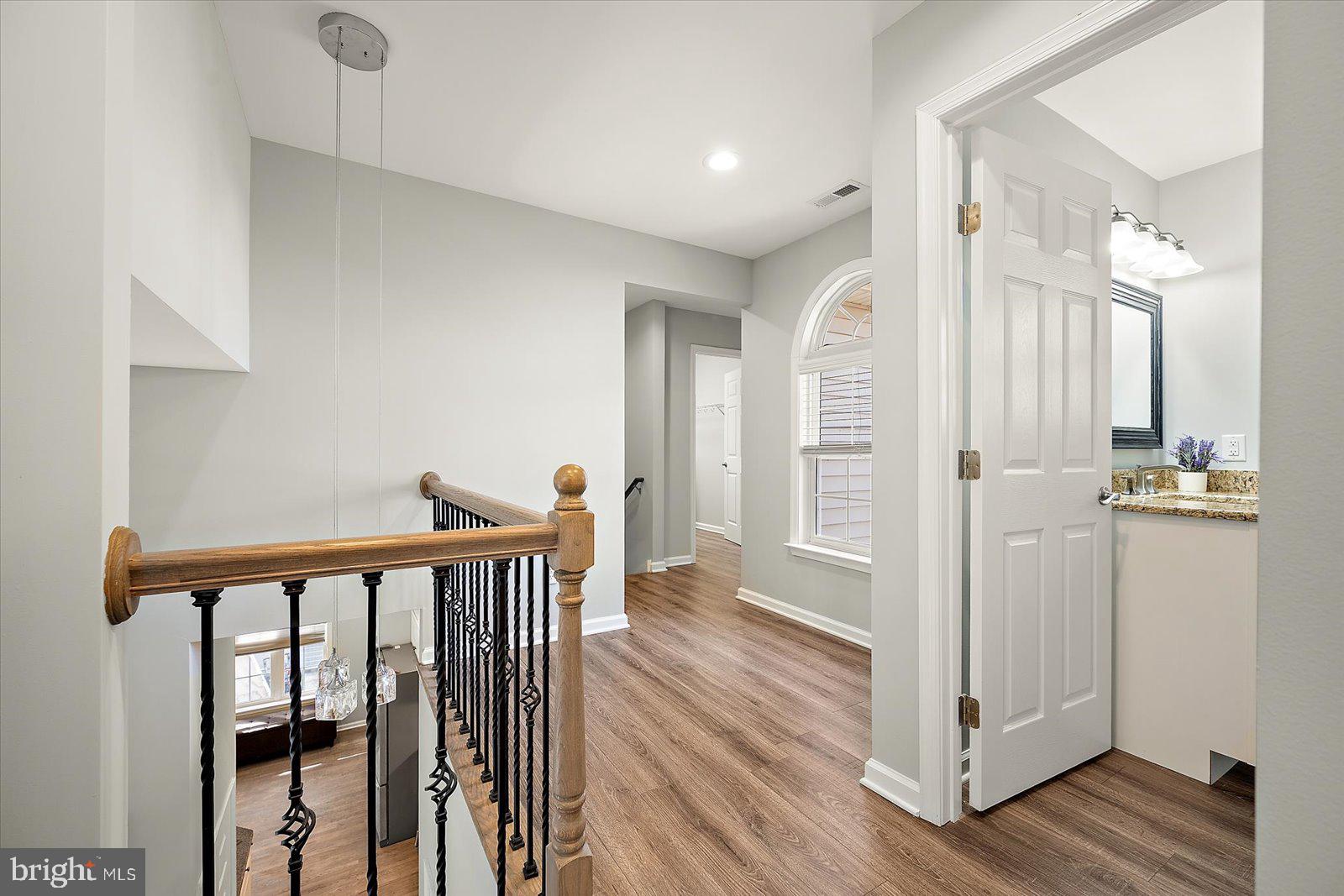 CAPE ISLE OF WIGHT - Residential