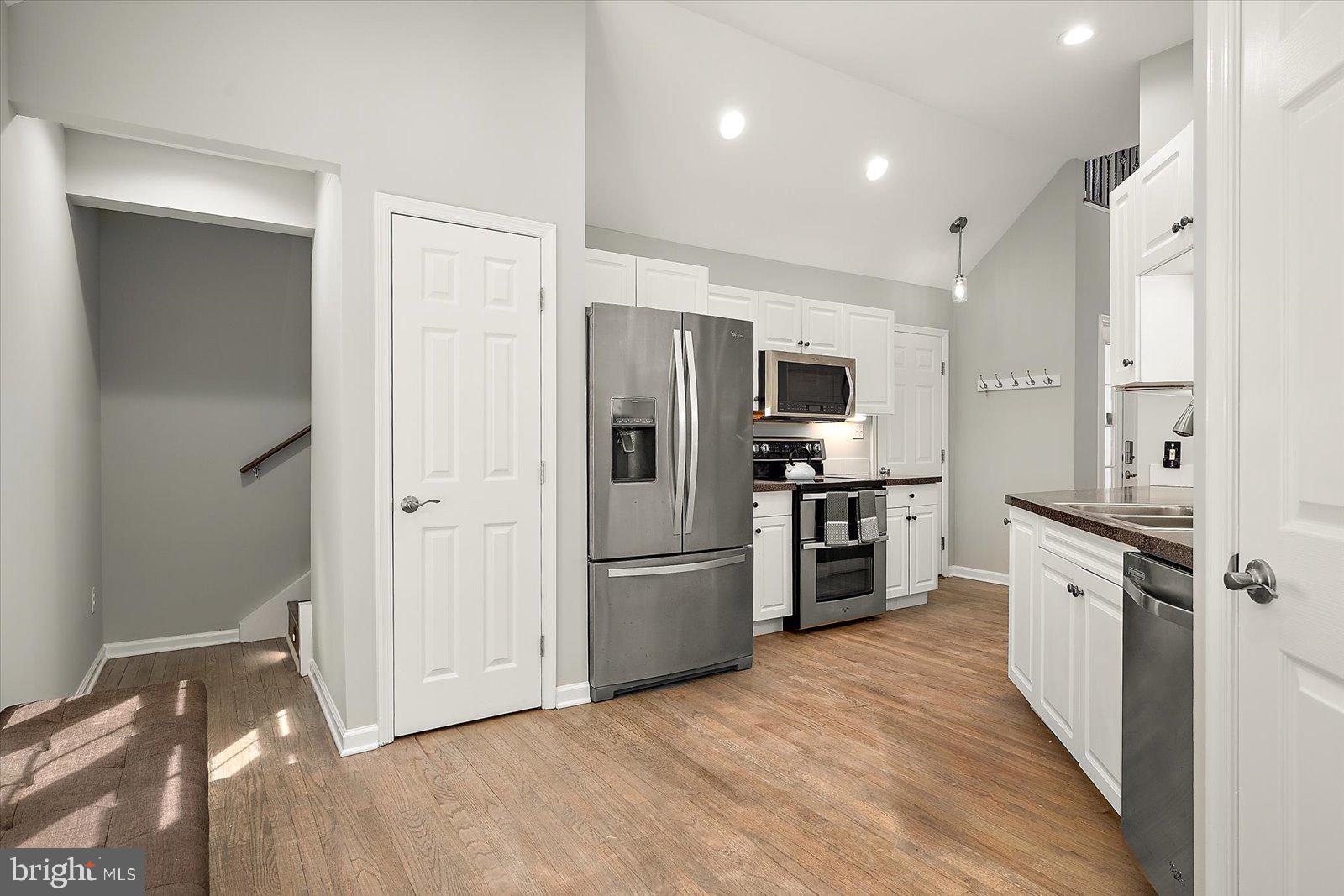 CAPE ISLE OF WIGHT - Residential